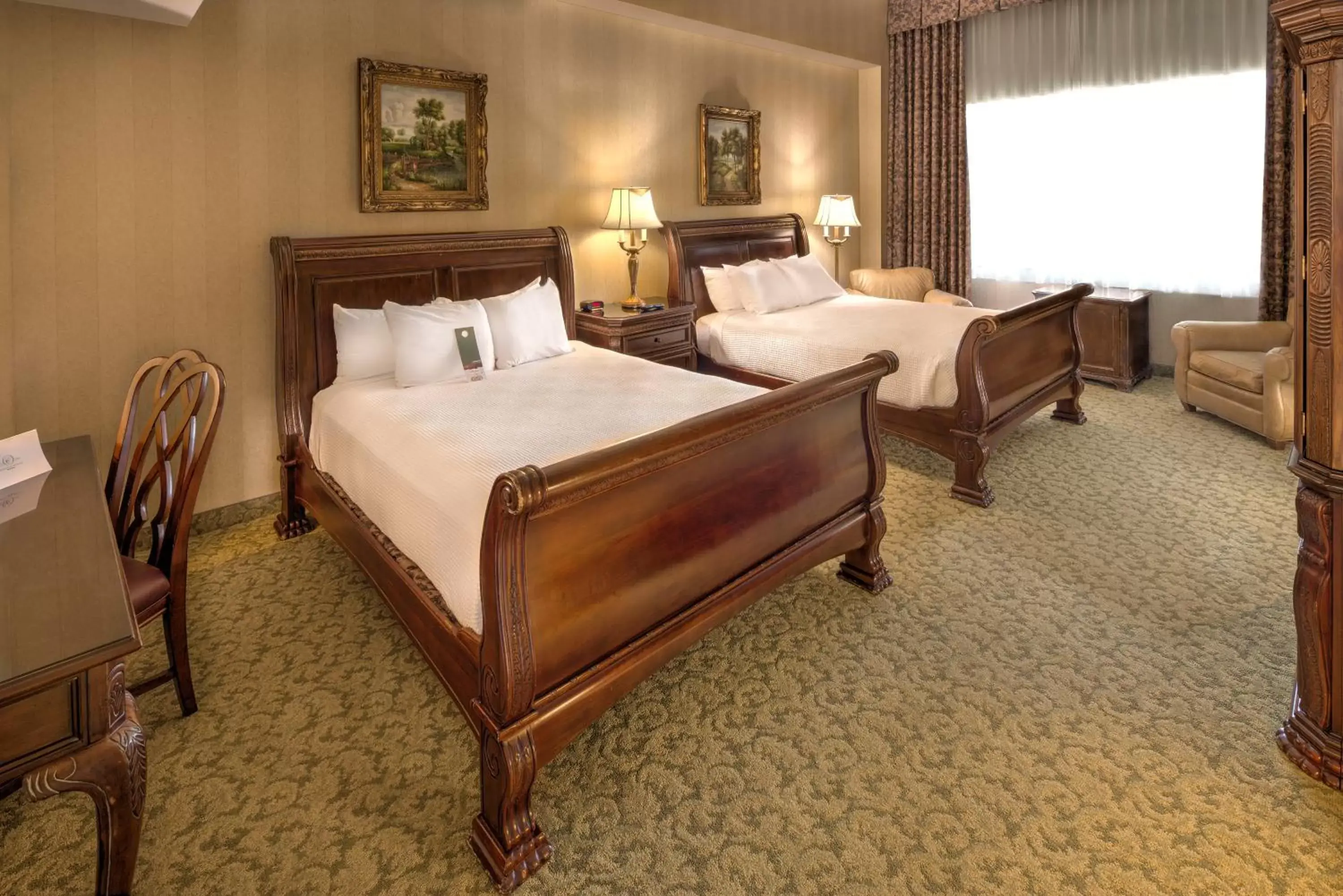 Bed, Room Photo in Carnegie Hotel & Spa