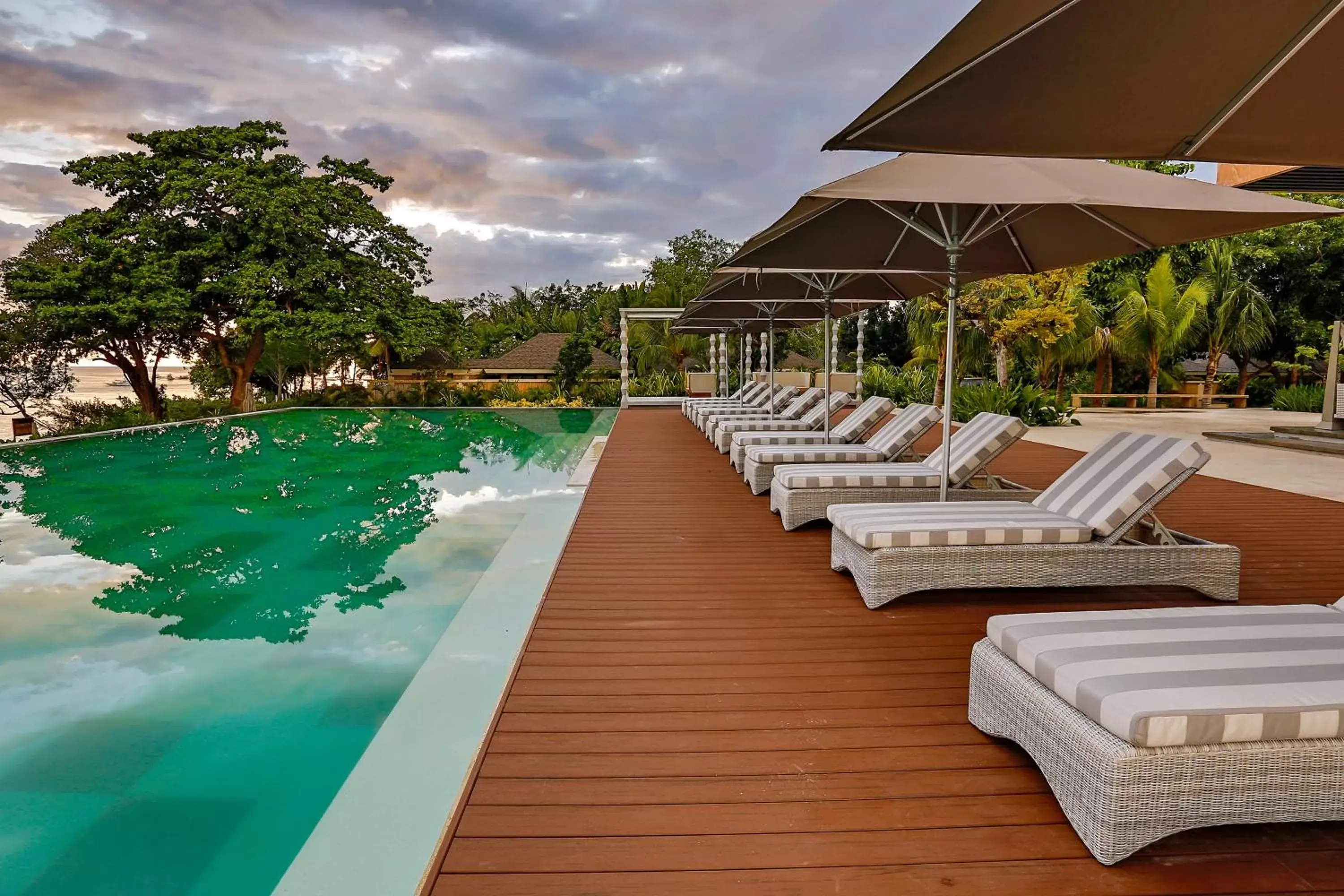 Swimming Pool in Amorita Resort