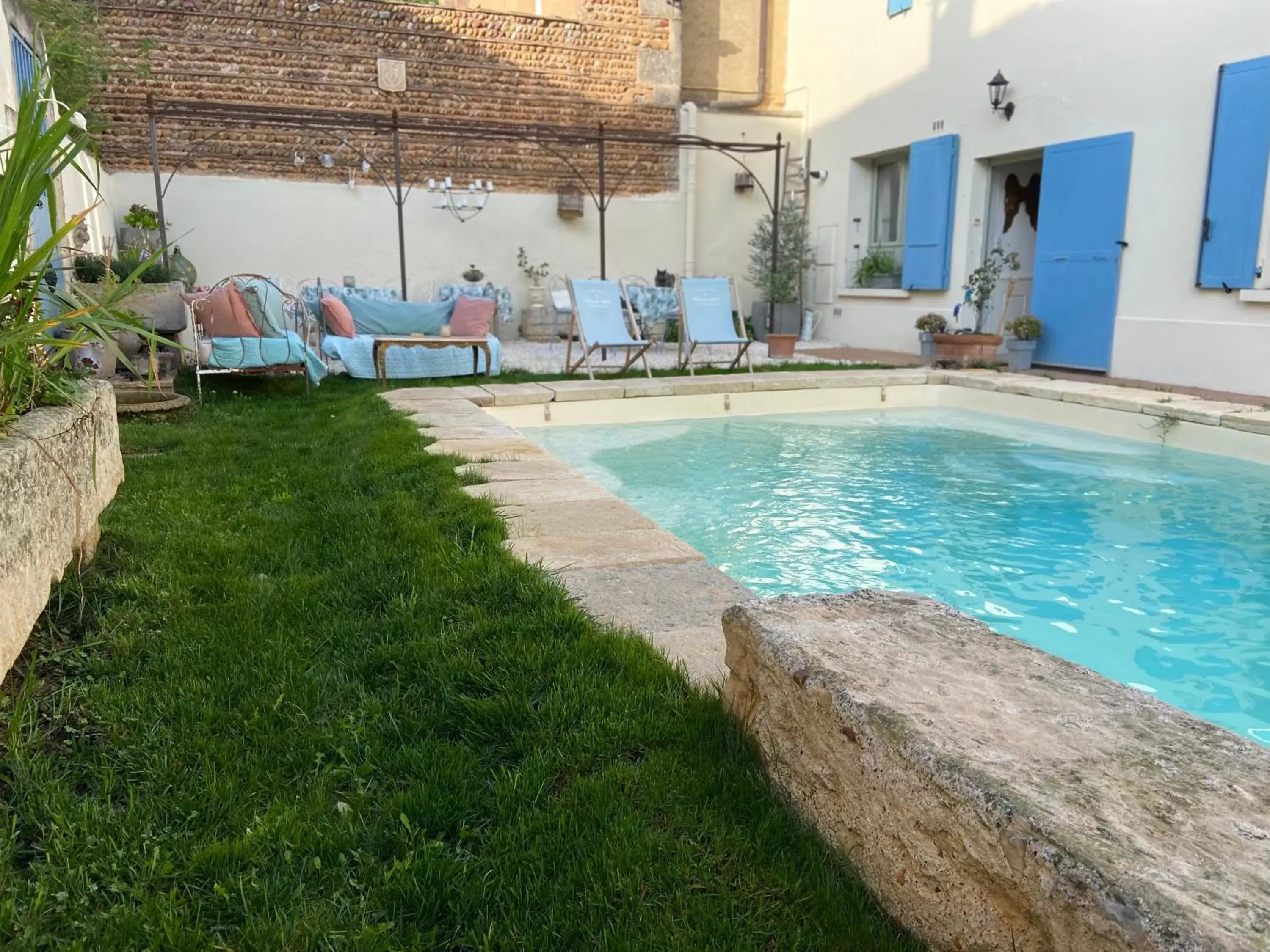 Patio, Swimming Pool in Maison 1823 - Suites de charme à Garons