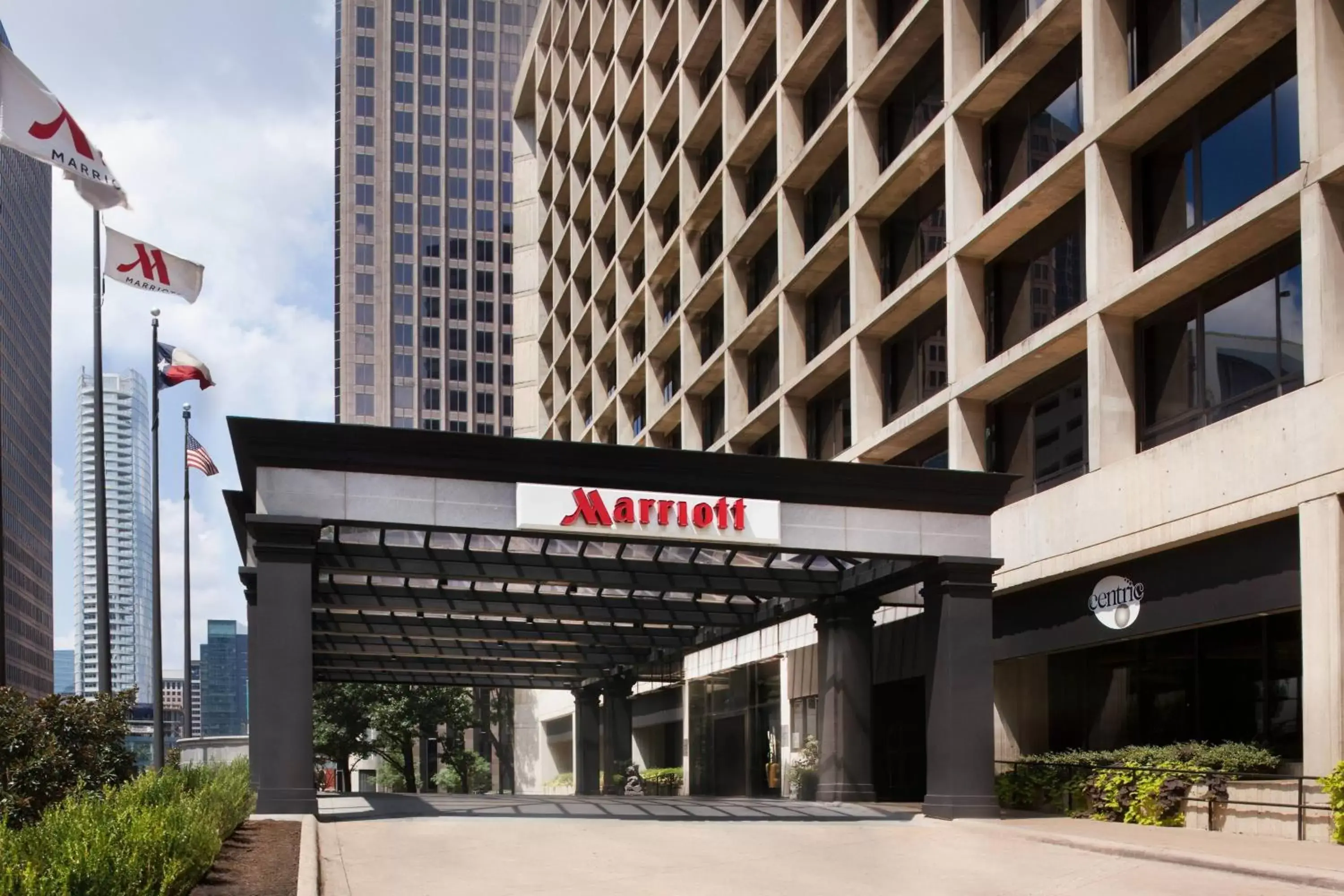 Property Building in Dallas Marriott Downtown