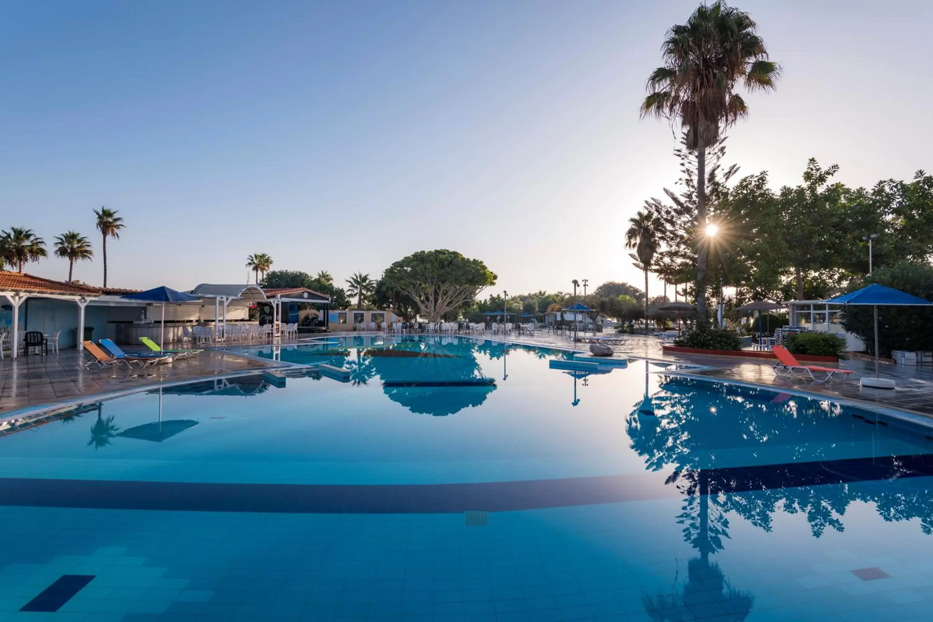 Swimming Pool in Atlantis Hotel