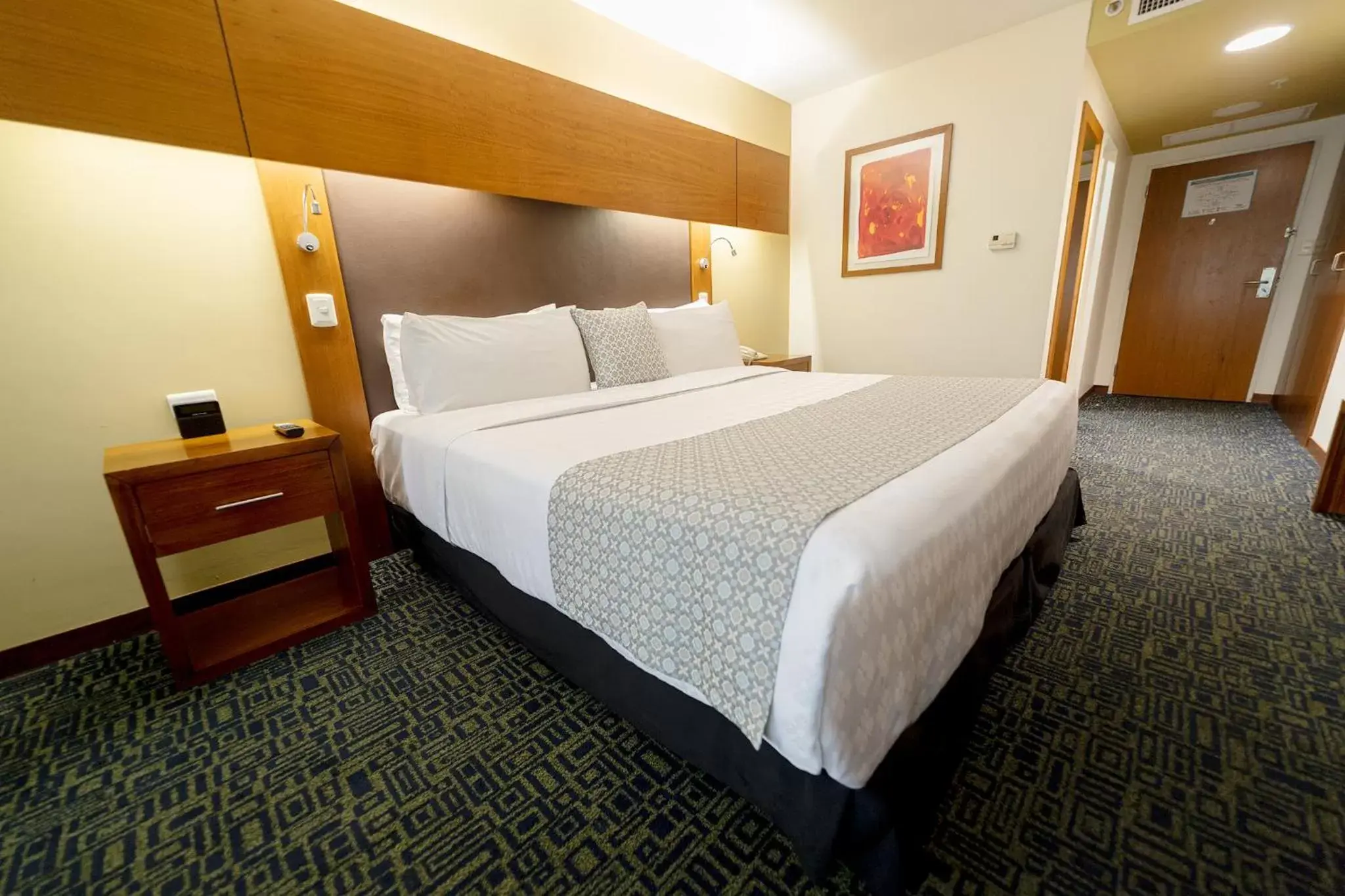 Bed in TRYP by Wyndham Guayaquil