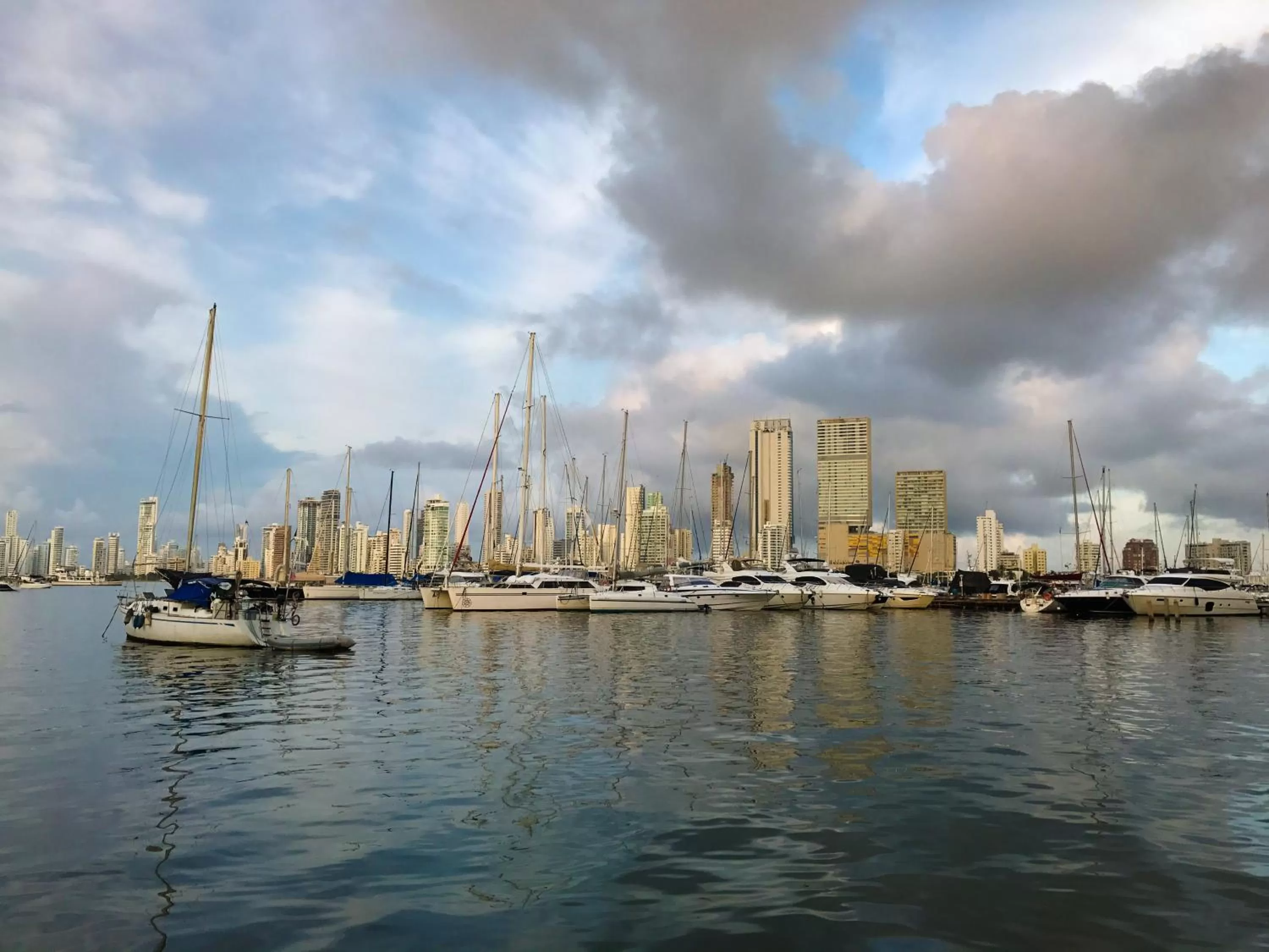 Neighbourhood in Mansion Bahia Manga