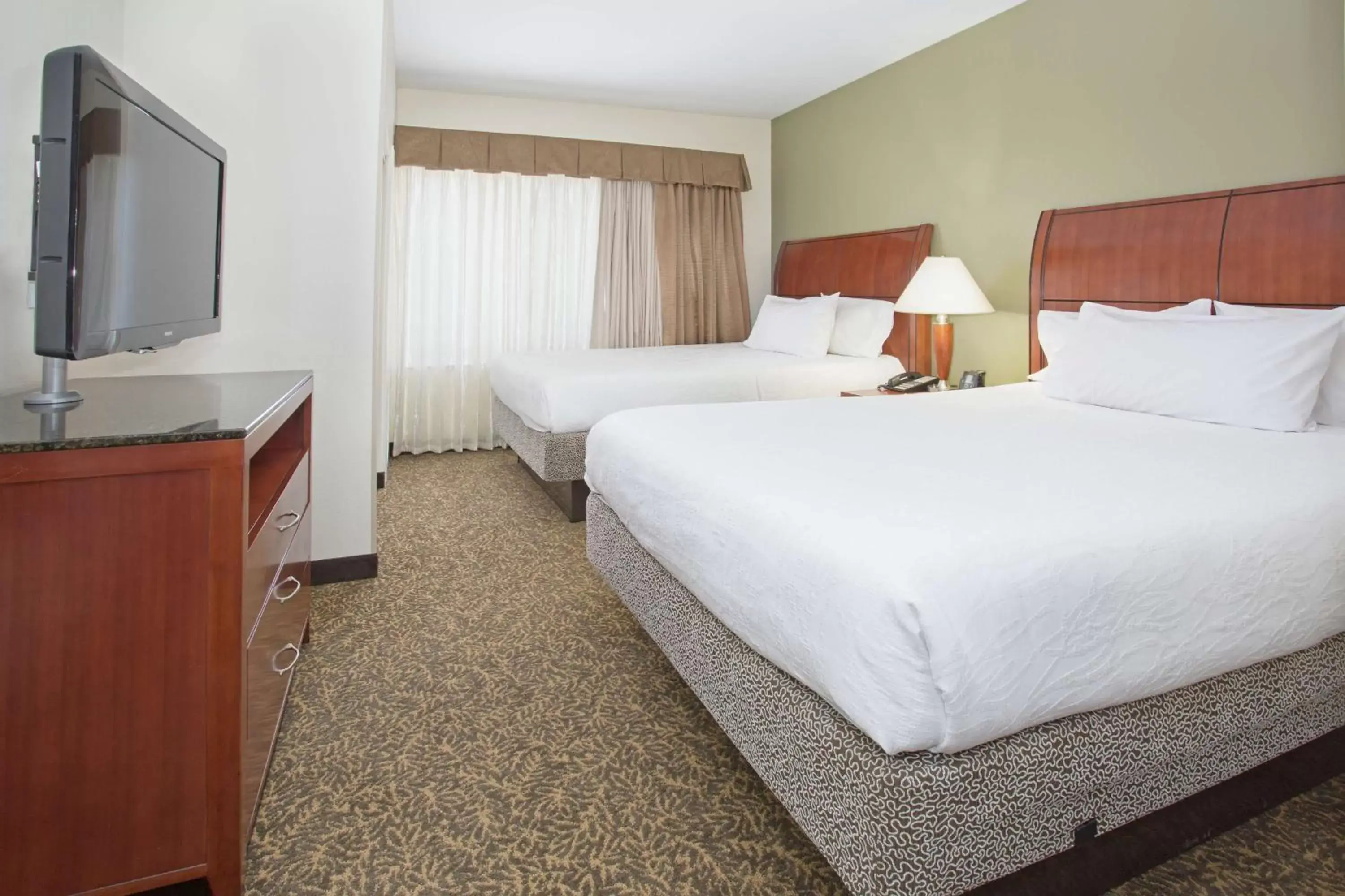Bed in Hilton Garden Inn Phoenix/Avondale
