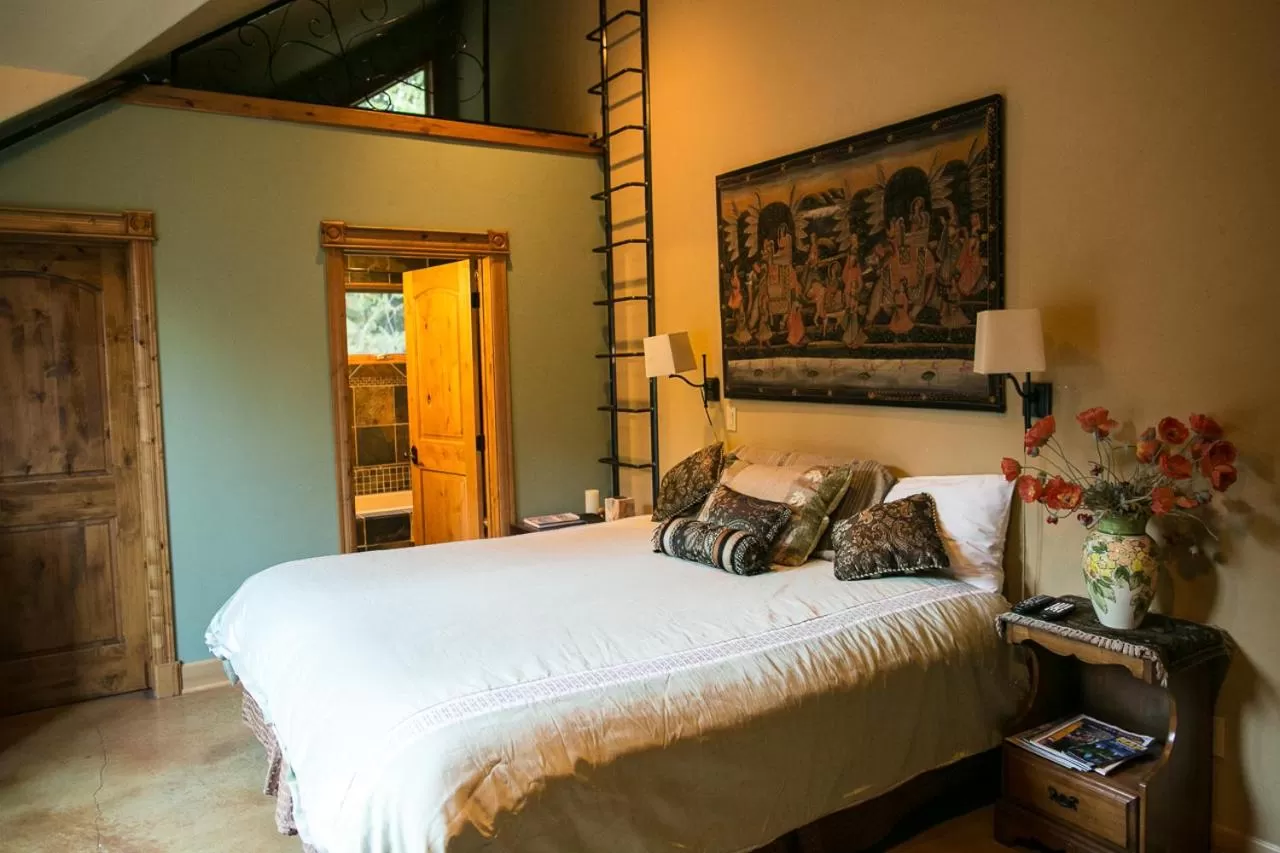 Bed in Talus Rock Retreat