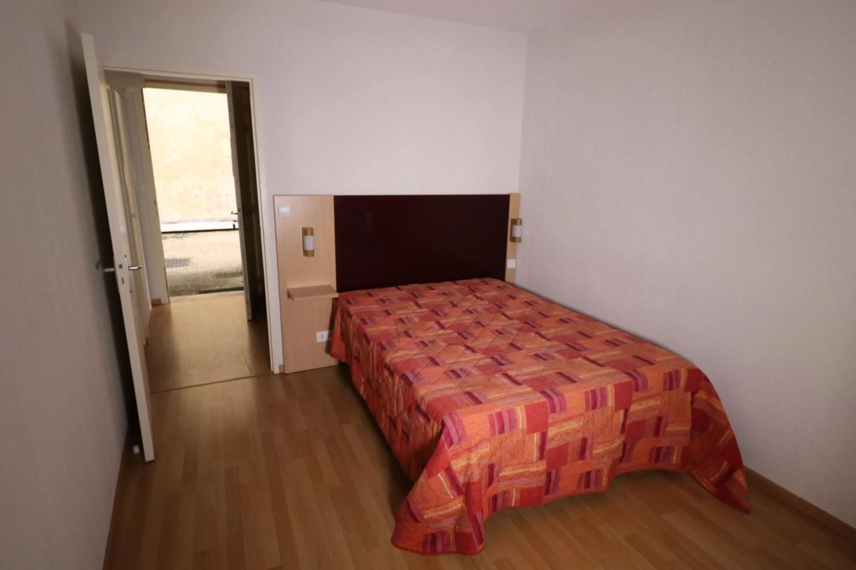 Bed in Chateau Ricard