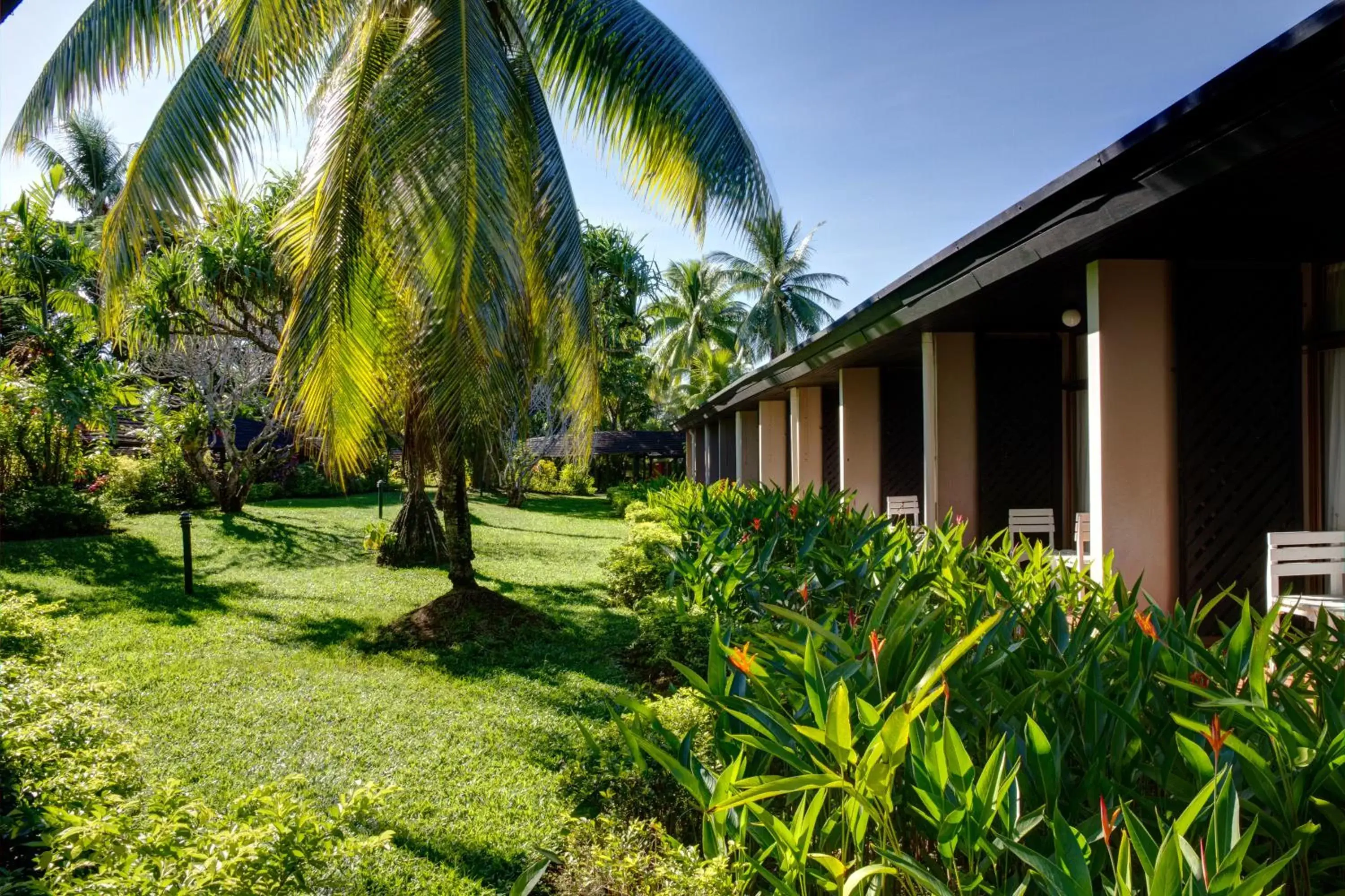 Facade/entrance, Garden in Tanoa International Hotel