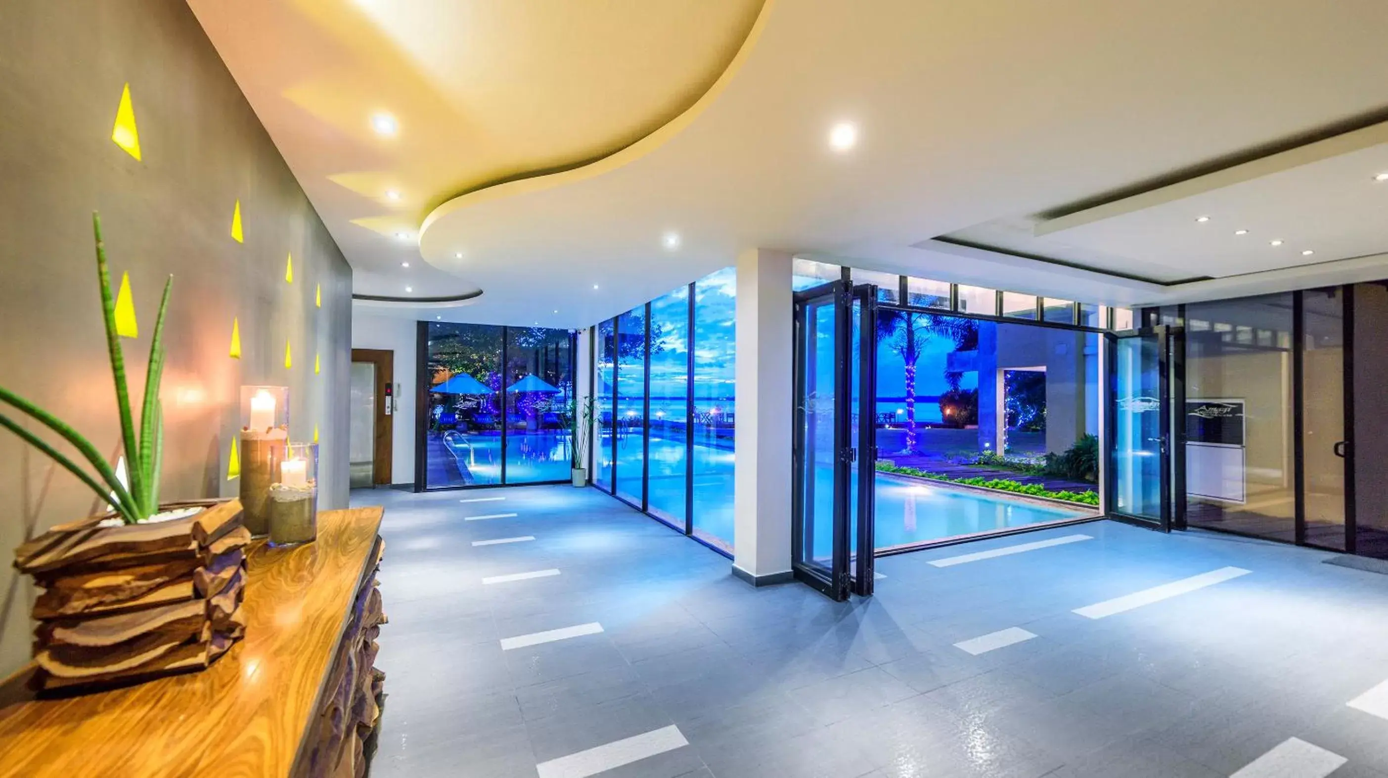 Property building, Lobby/Reception in Amagi Aria Airport Transit Hotel