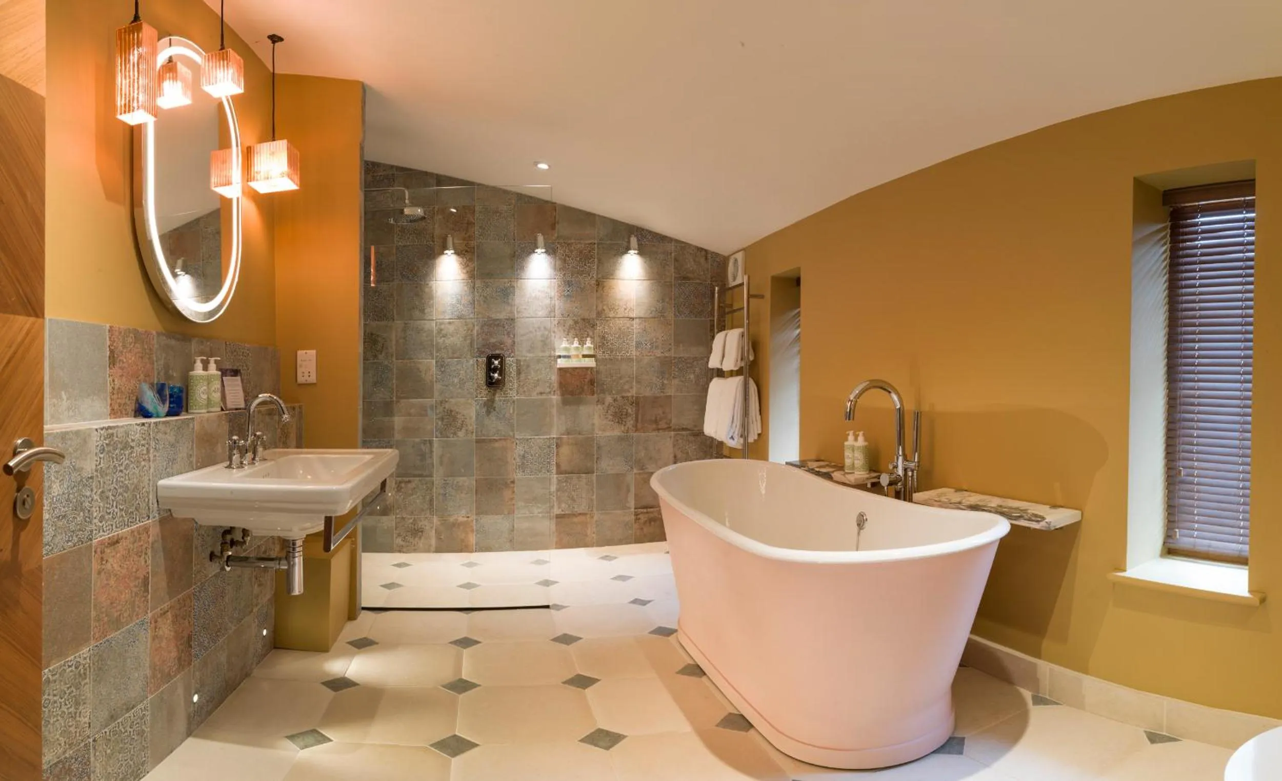 Shower in Homewood Hotel & Spa - Small Luxury Hotels of the World