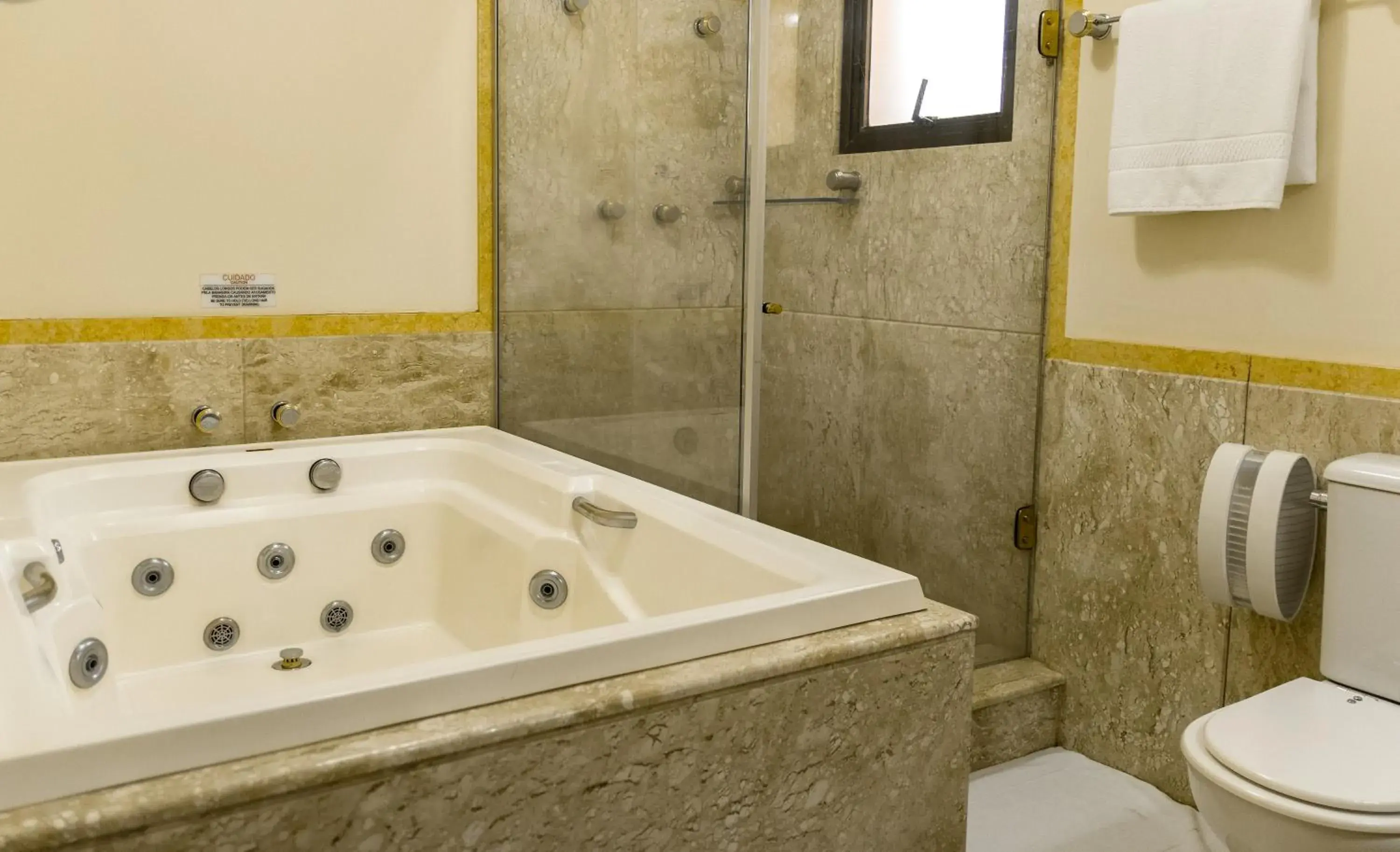 Bathroom in Hotel Portal D'Oeste