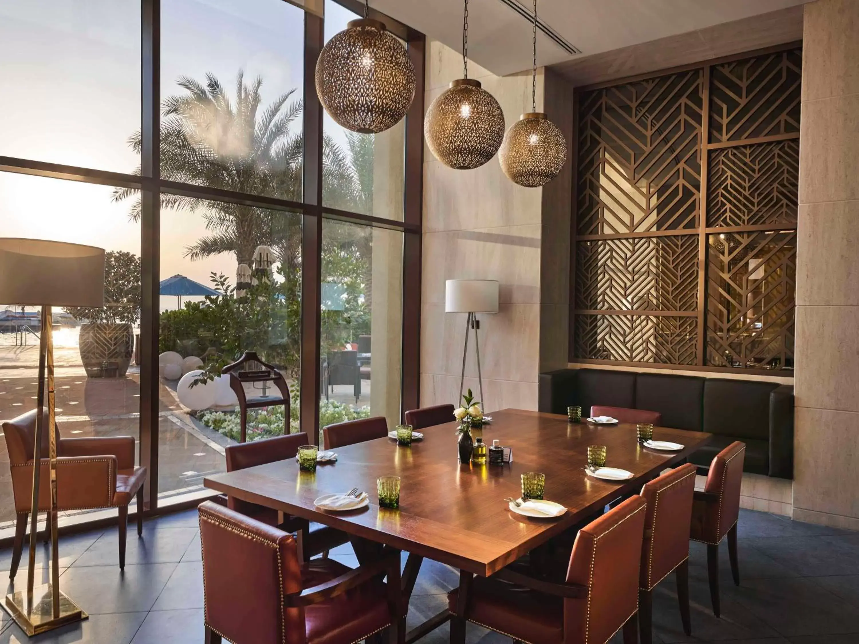 Restaurant/Places to Eat in Fairmont Ajman