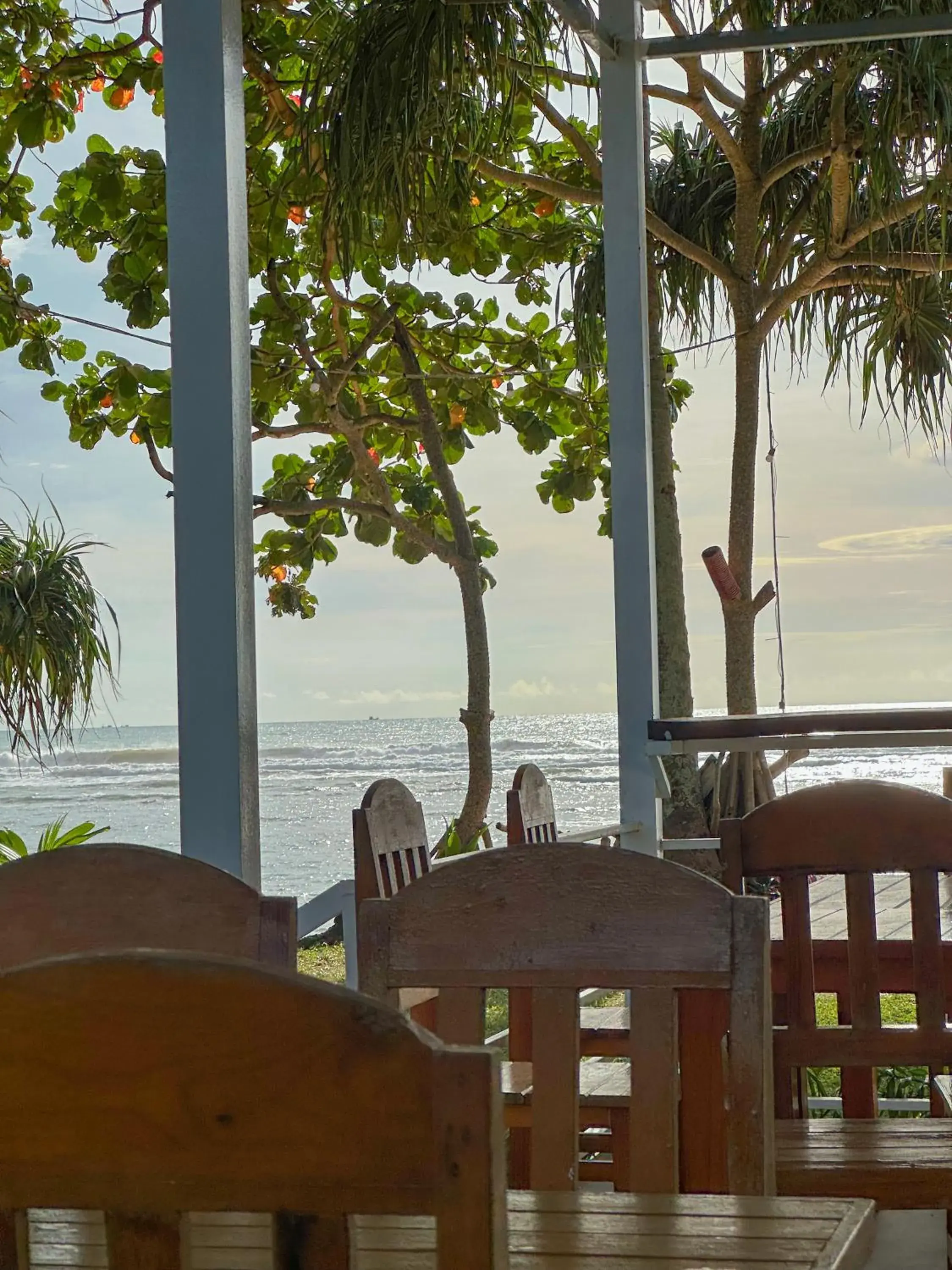 Dining area in Lanta A&J Klong khong Beach