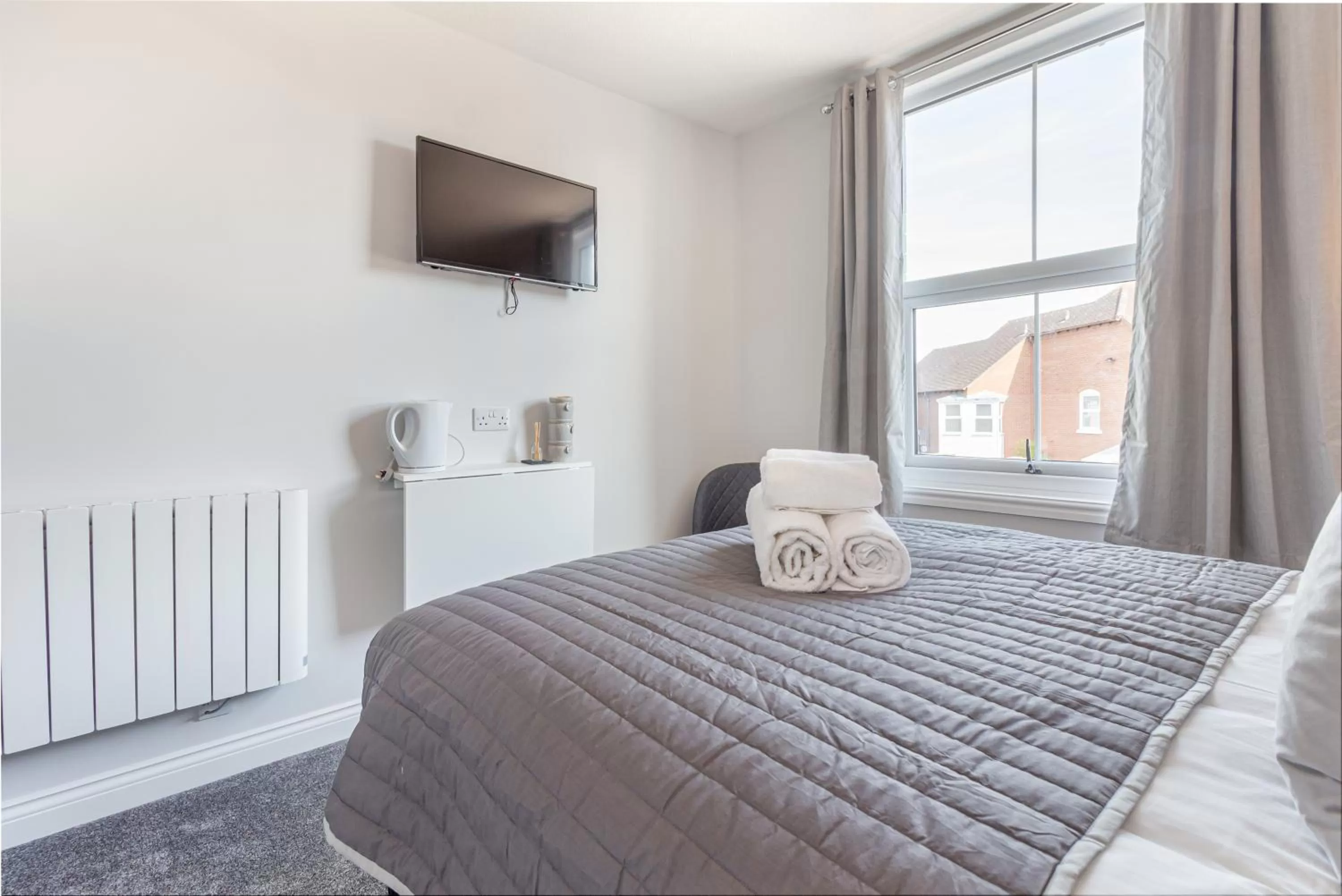 Bed in Host & Stay - The Bull Inn, 3 Double Rooms