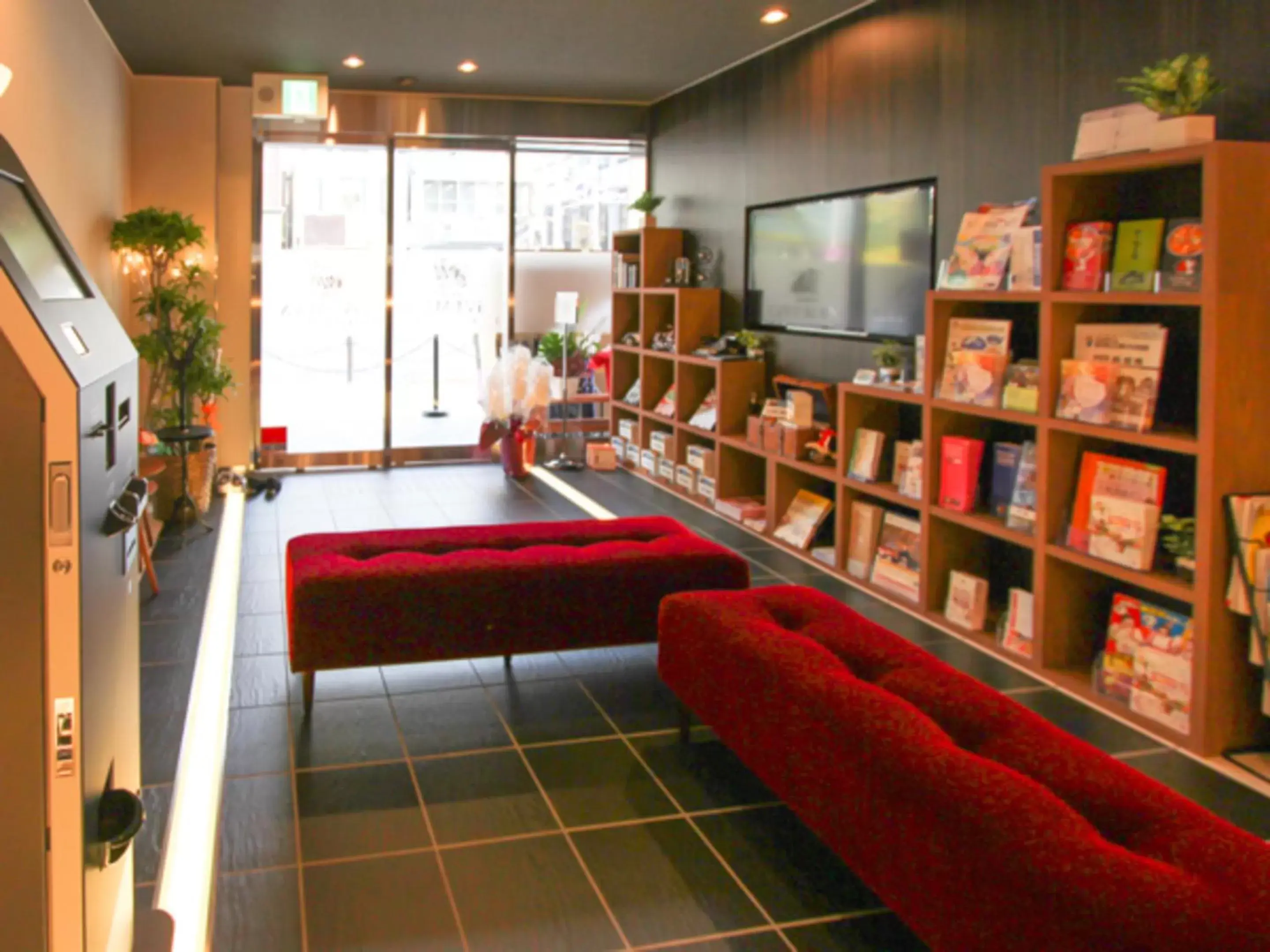 Lobby or reception in HOTEL LiVEMAX Shinsaibashi East