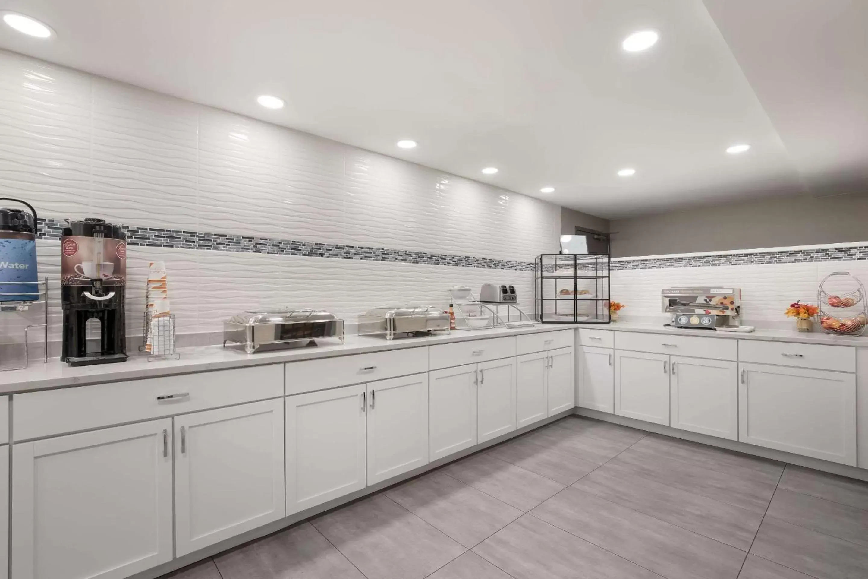 Breakfast in Quality Inn Joliet Breakfast in Quality Inn Joliet