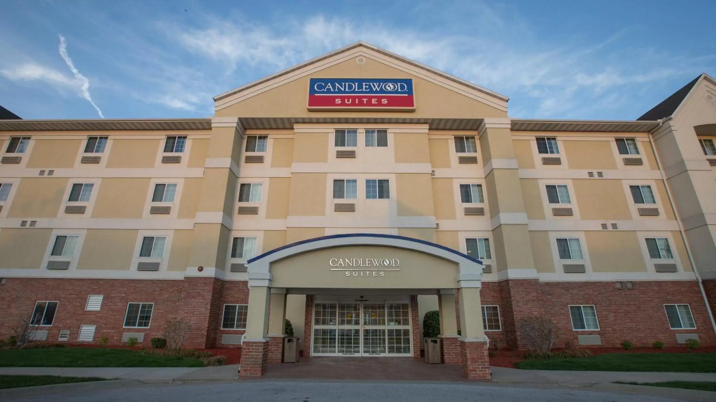 Property building in Candlewood Suites Springfield, an IHG Hotel