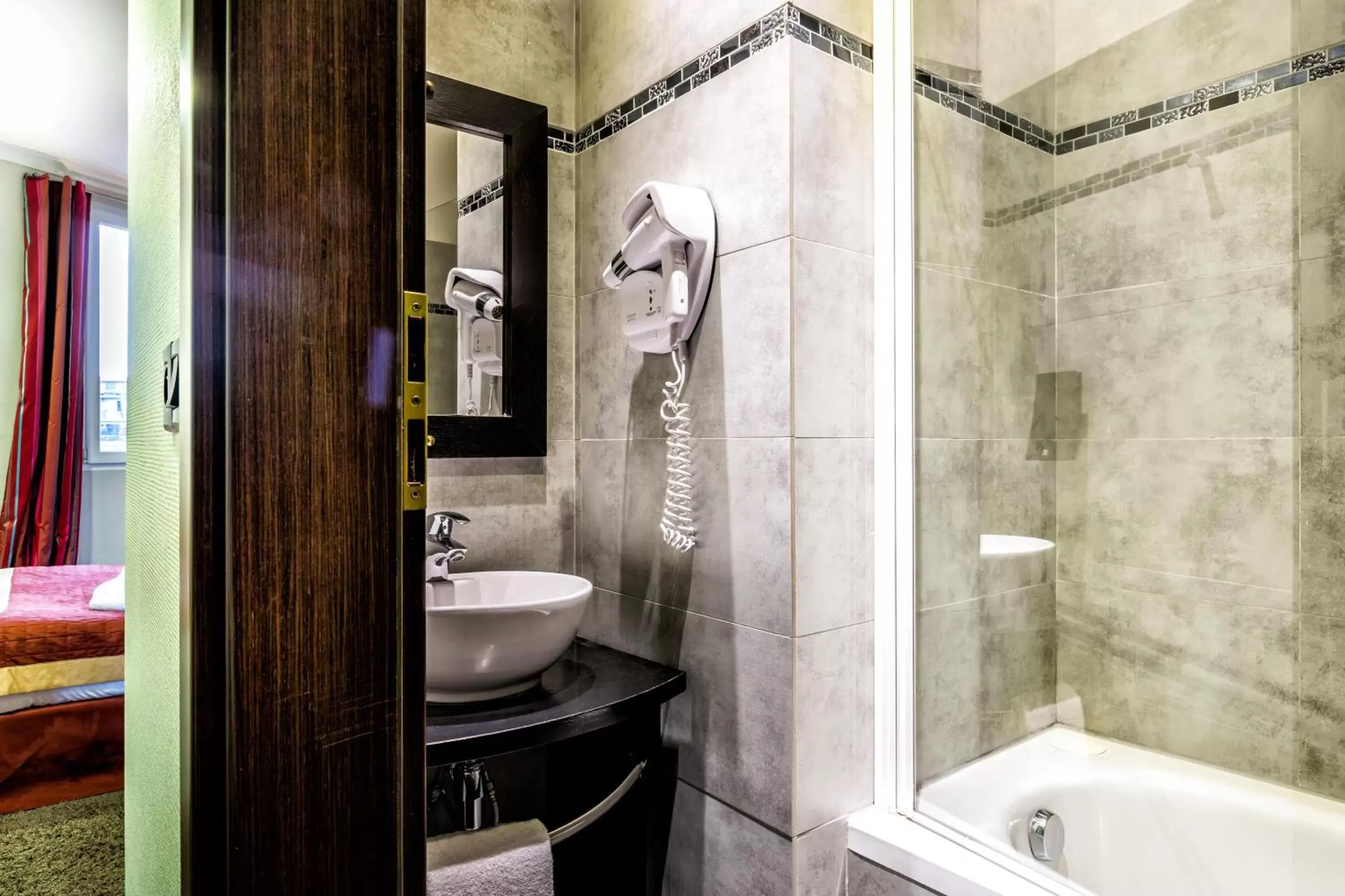 Bathroom in Hotel De Suède