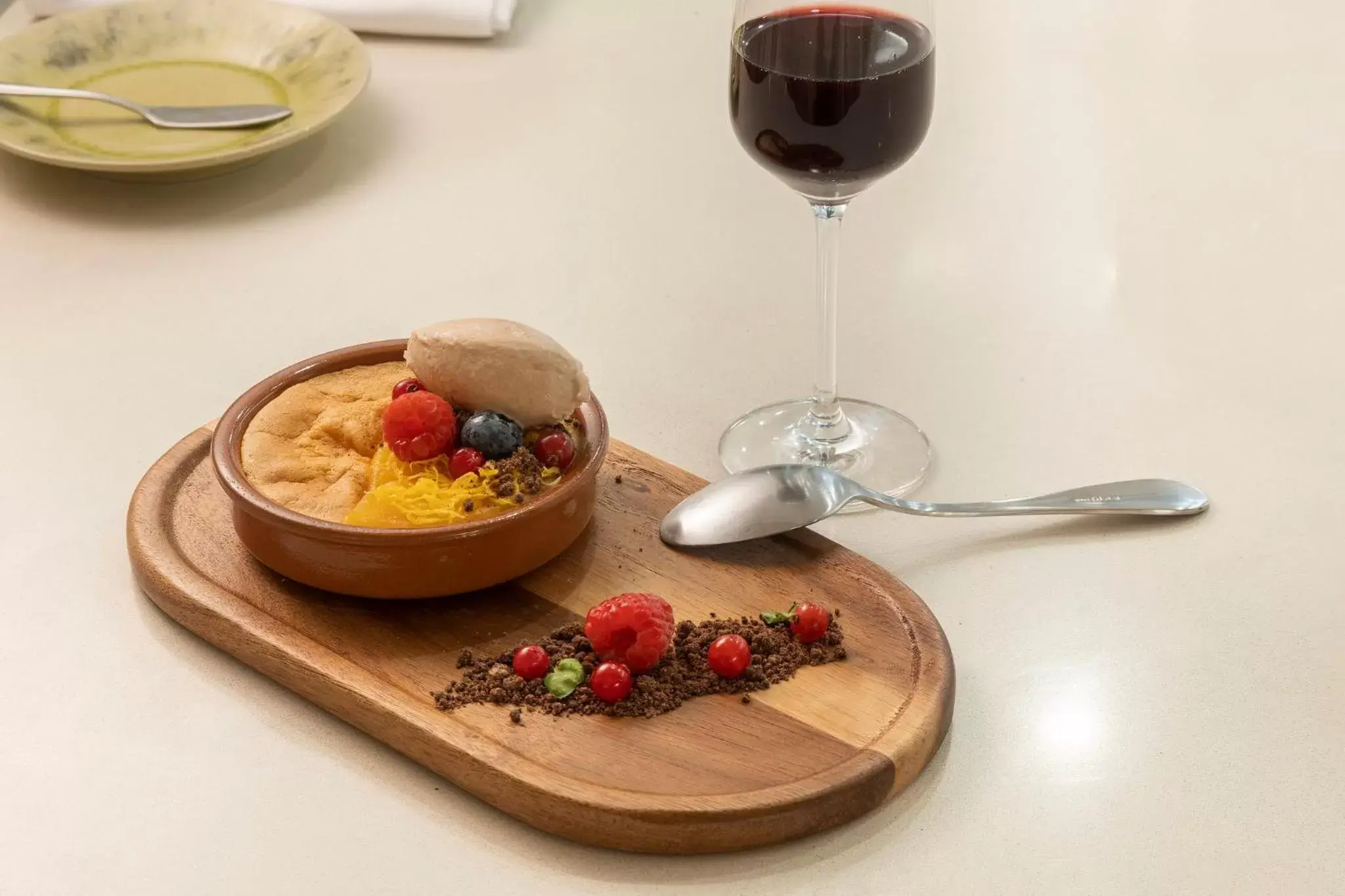 Restaurant/places to eat in Crowne Plaza - Caparica Lisbon Restaurant/places to eat in Crowne Plaza - Caparica Lisbon