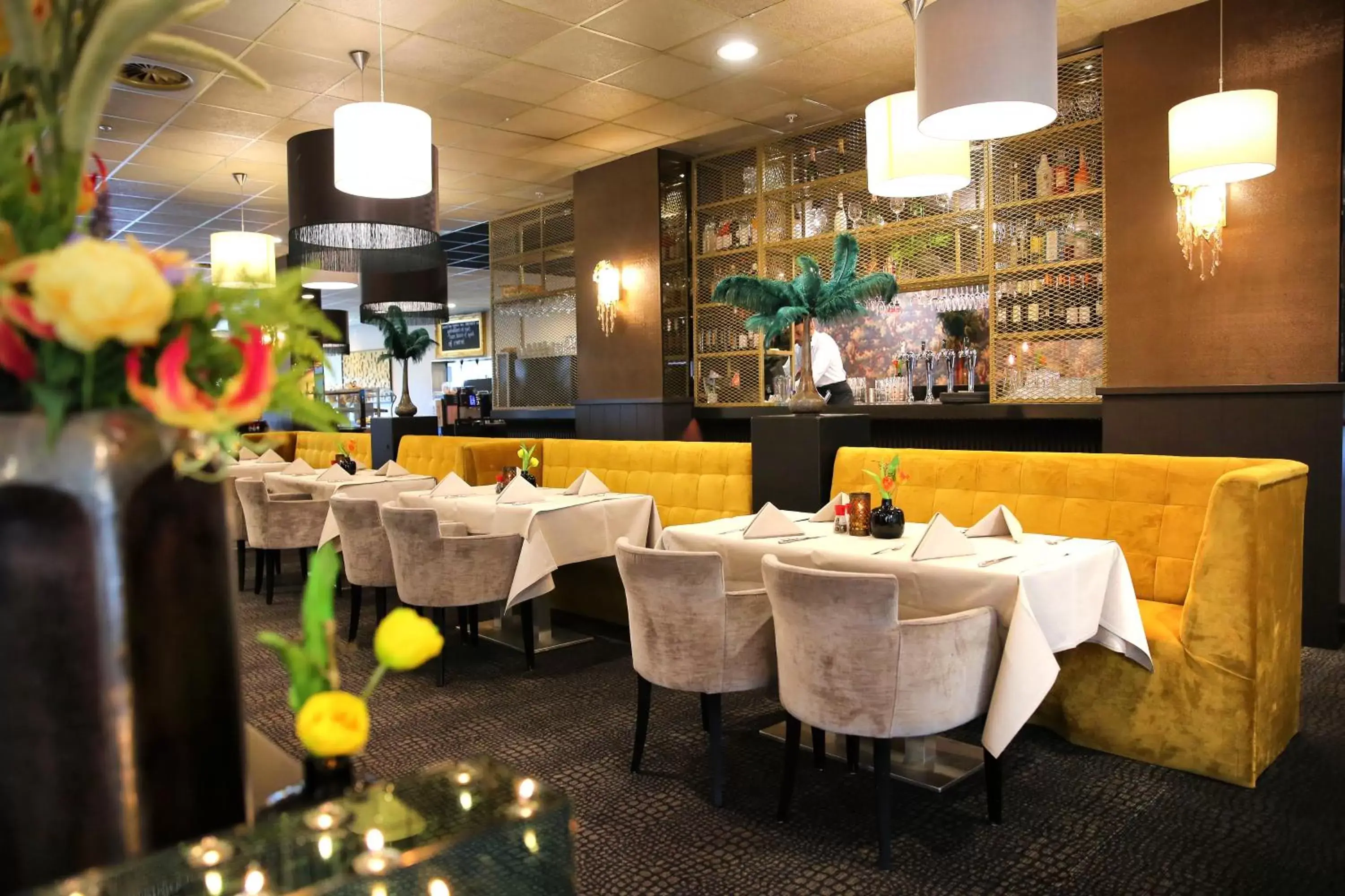 Restaurant/Places to Eat in Van der Valk Hotel Rotterdam - Blijdorp