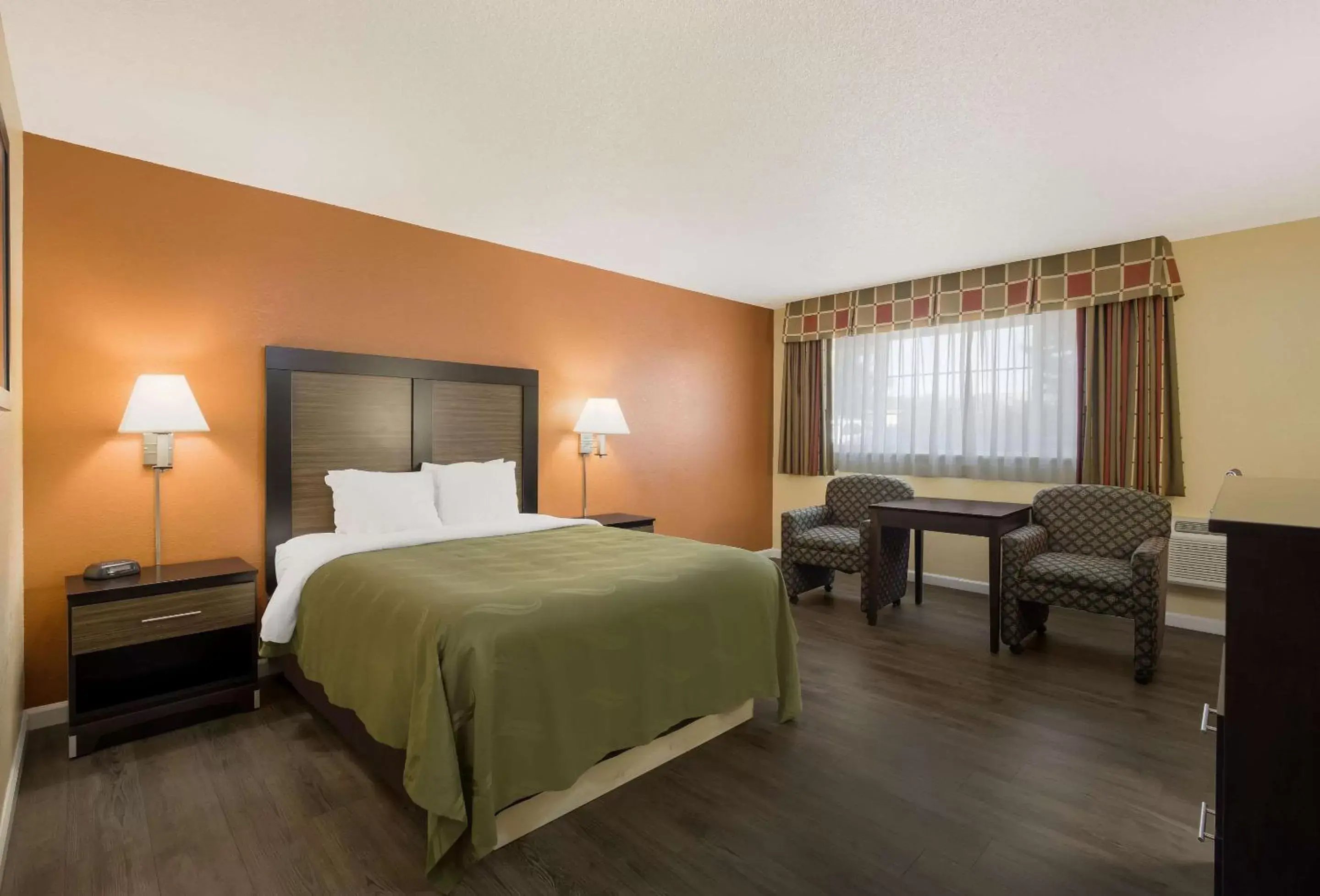 Bedroom in Quality Inn & Suites Medford Airport