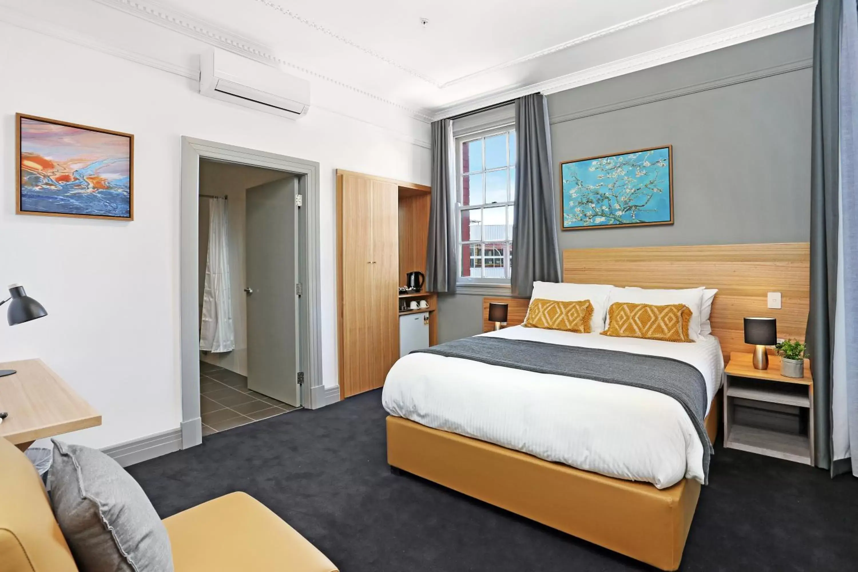 Double Room - Disability Access in Meridian Hotel Hurstville Double Room - Disability Access in Meridian Hotel Hurstville