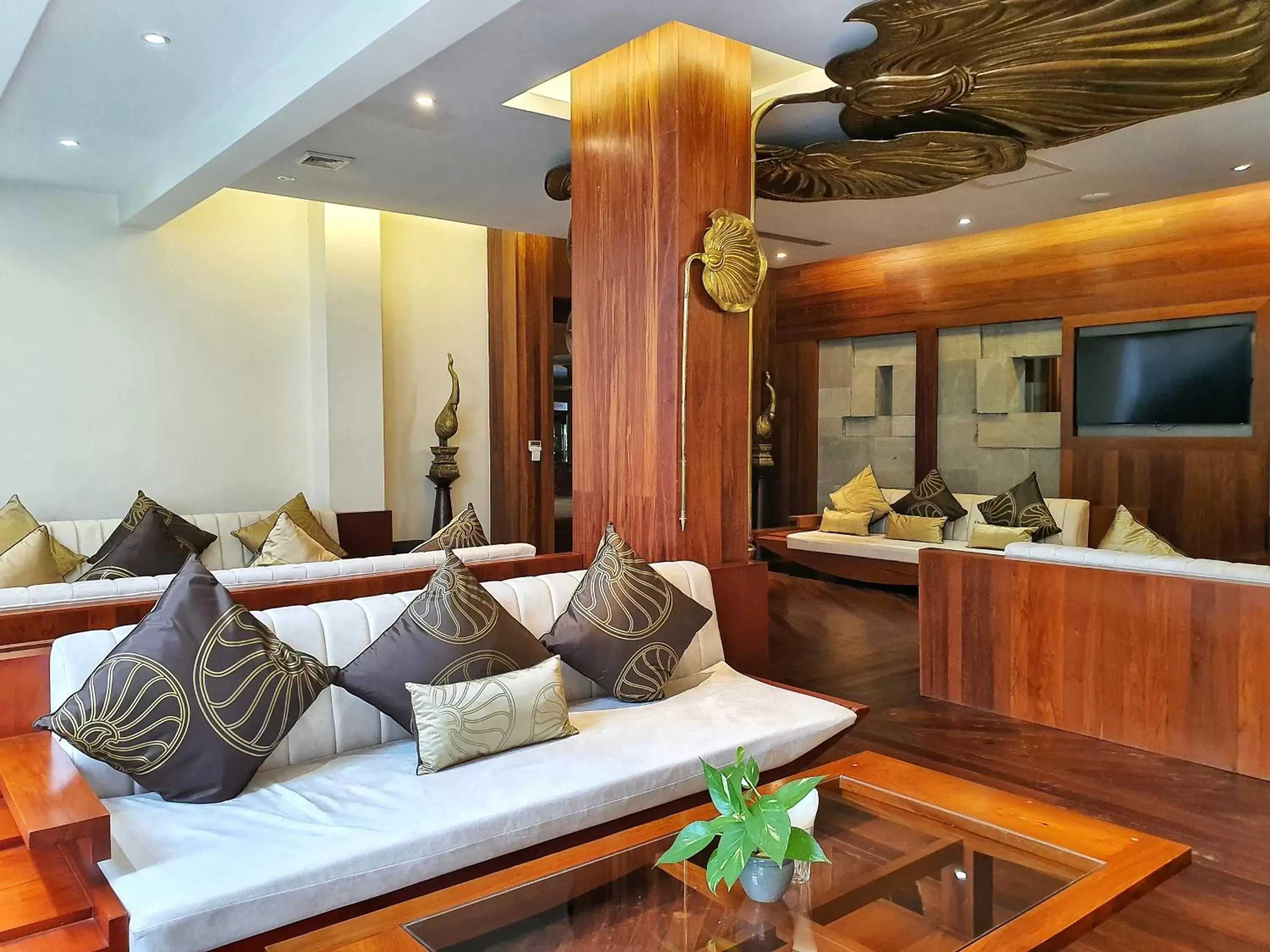 Lobby or reception in Borei Angkor Resort & Spa Lobby or reception in Borei Angkor Resort & Spa