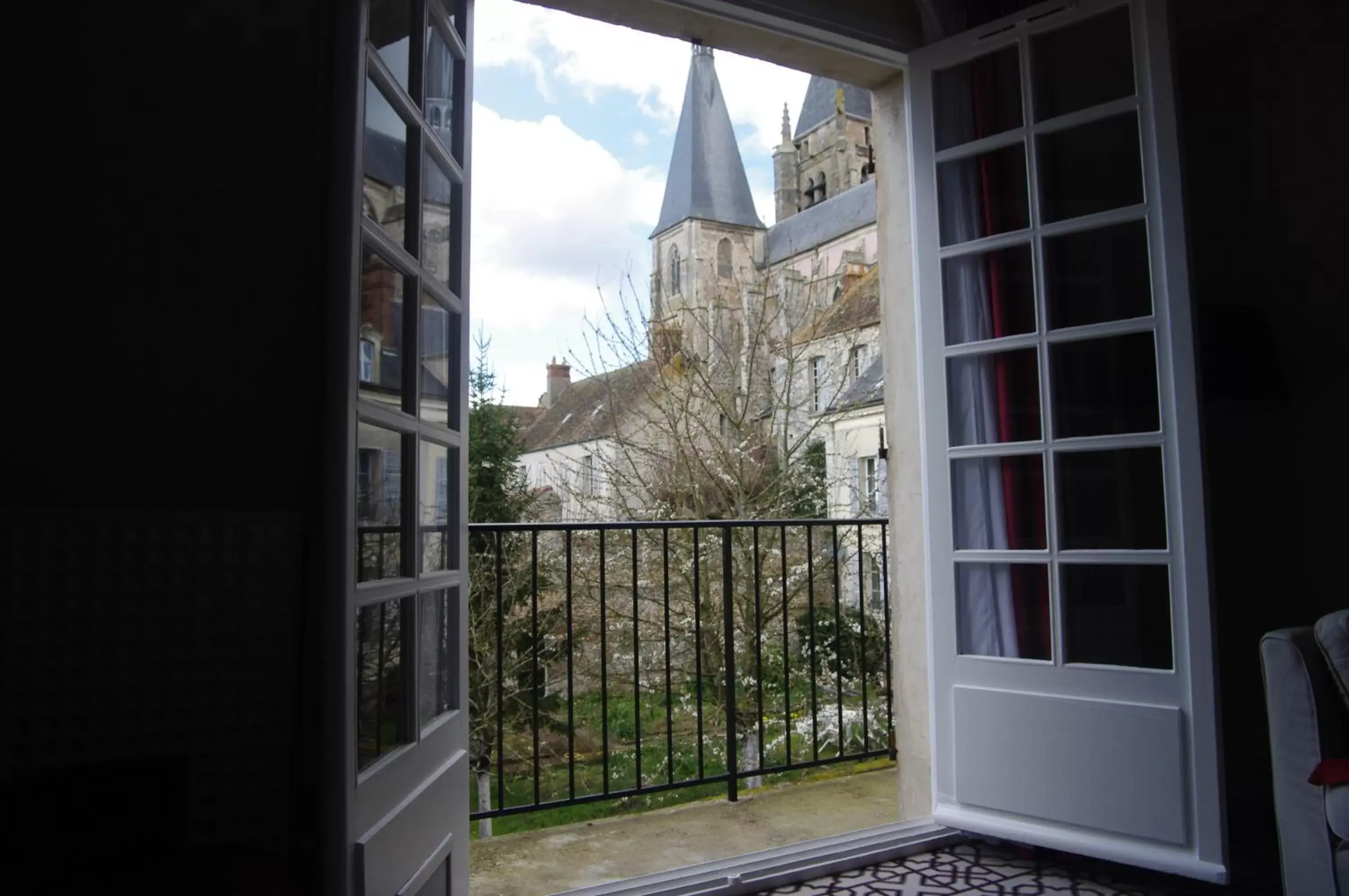 City view in Best Western Blanche De Castille Dourdan