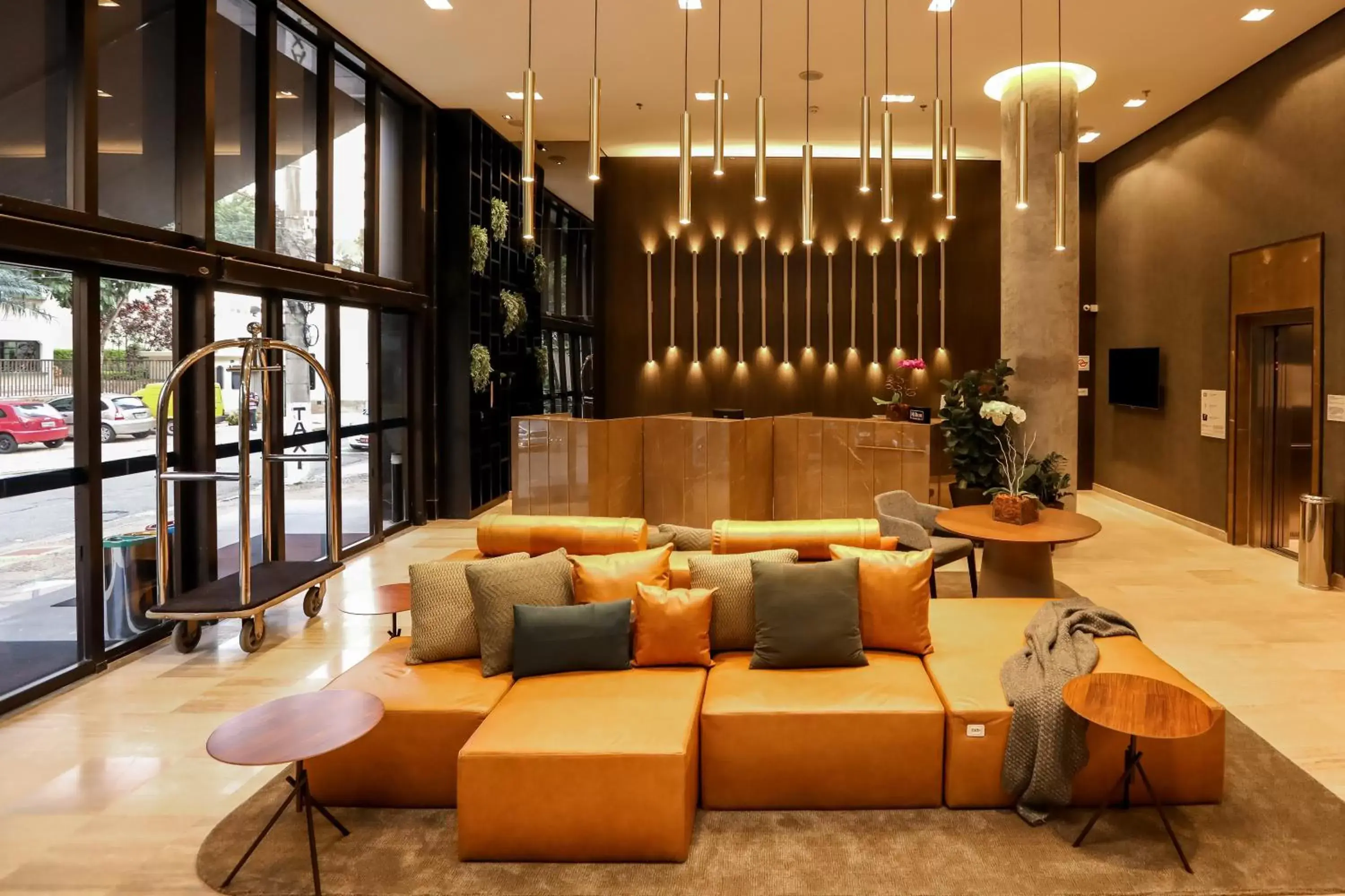 Lobby or reception in Double Tree by Hilton São Paulo Itaim Lobby or reception in Double Tree by Hilton São Paulo Itaim