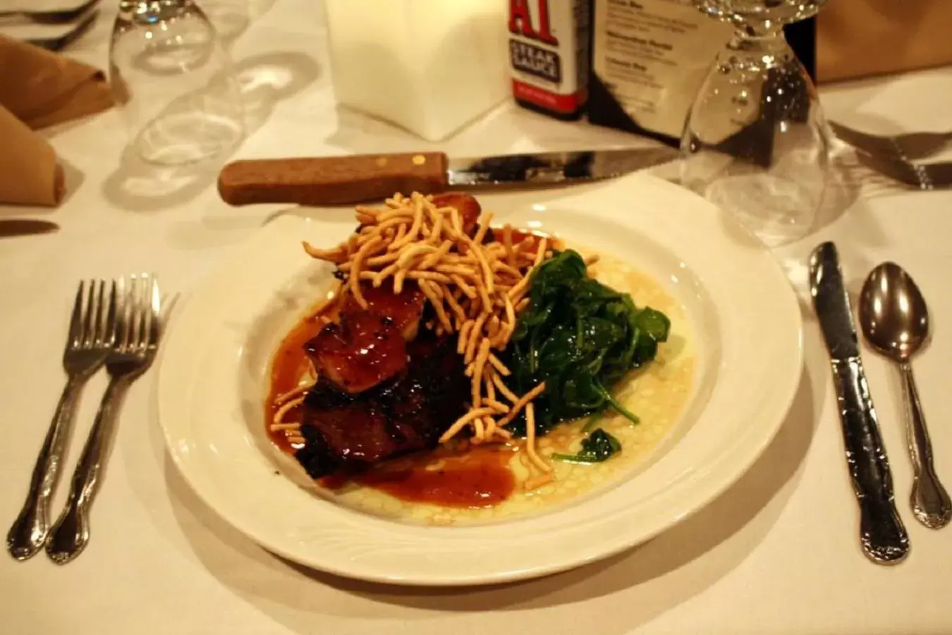 Restaurant/places to eat, Food in Colts Neck Inn Hotel