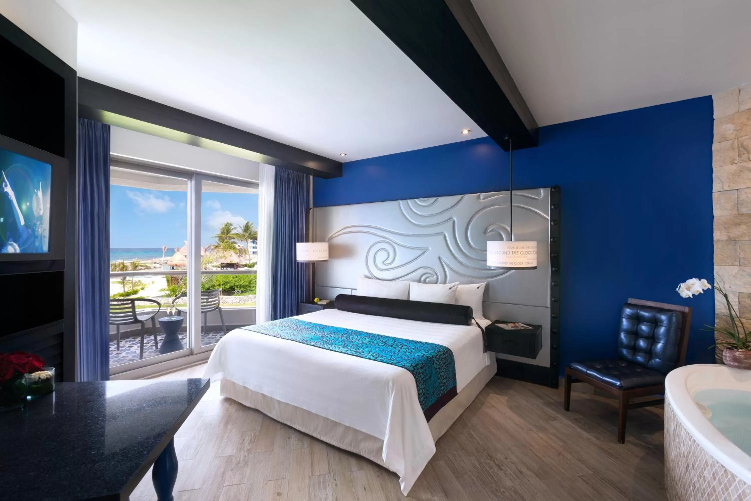 Bed in Hard Rock Hotel Riviera Maya - Heaven Adults Only - All Inclusive