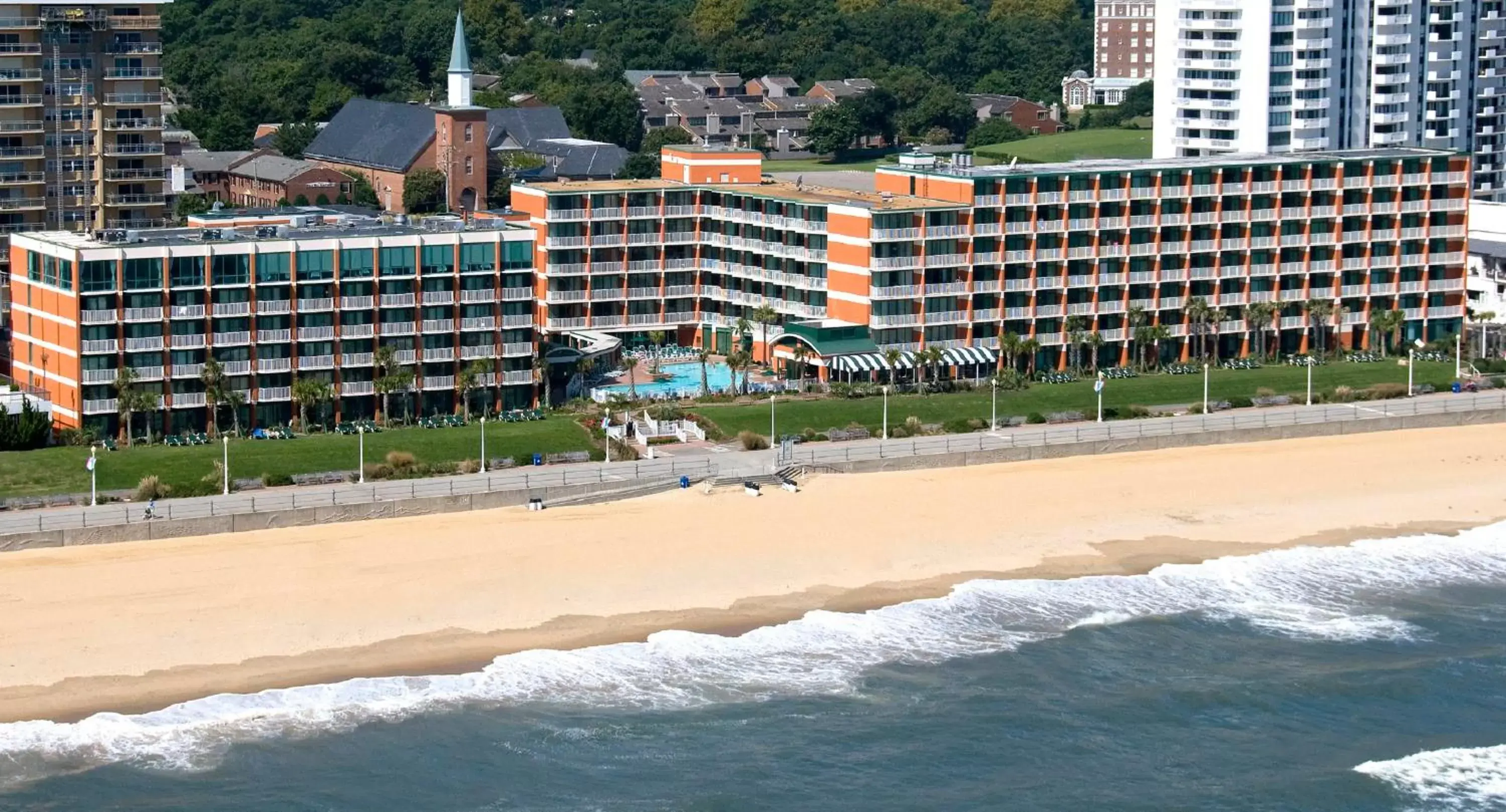 Property building, Bird's-eye View in Holiday Inn & Suites Virginia Beach - North Beach, an IHG Hotel