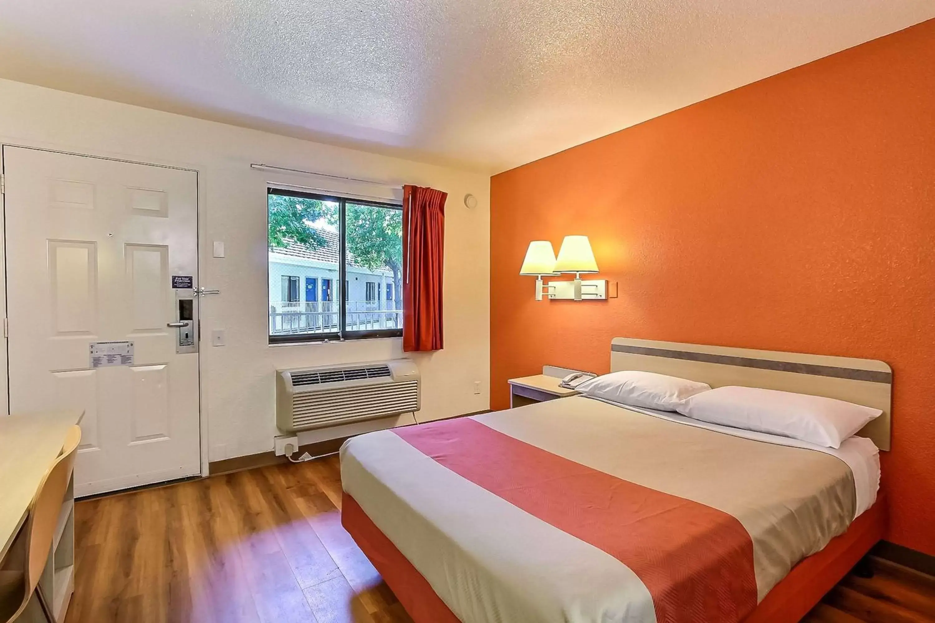 Bedroom, Room Photo in Motel 6-Fremont, CA - North