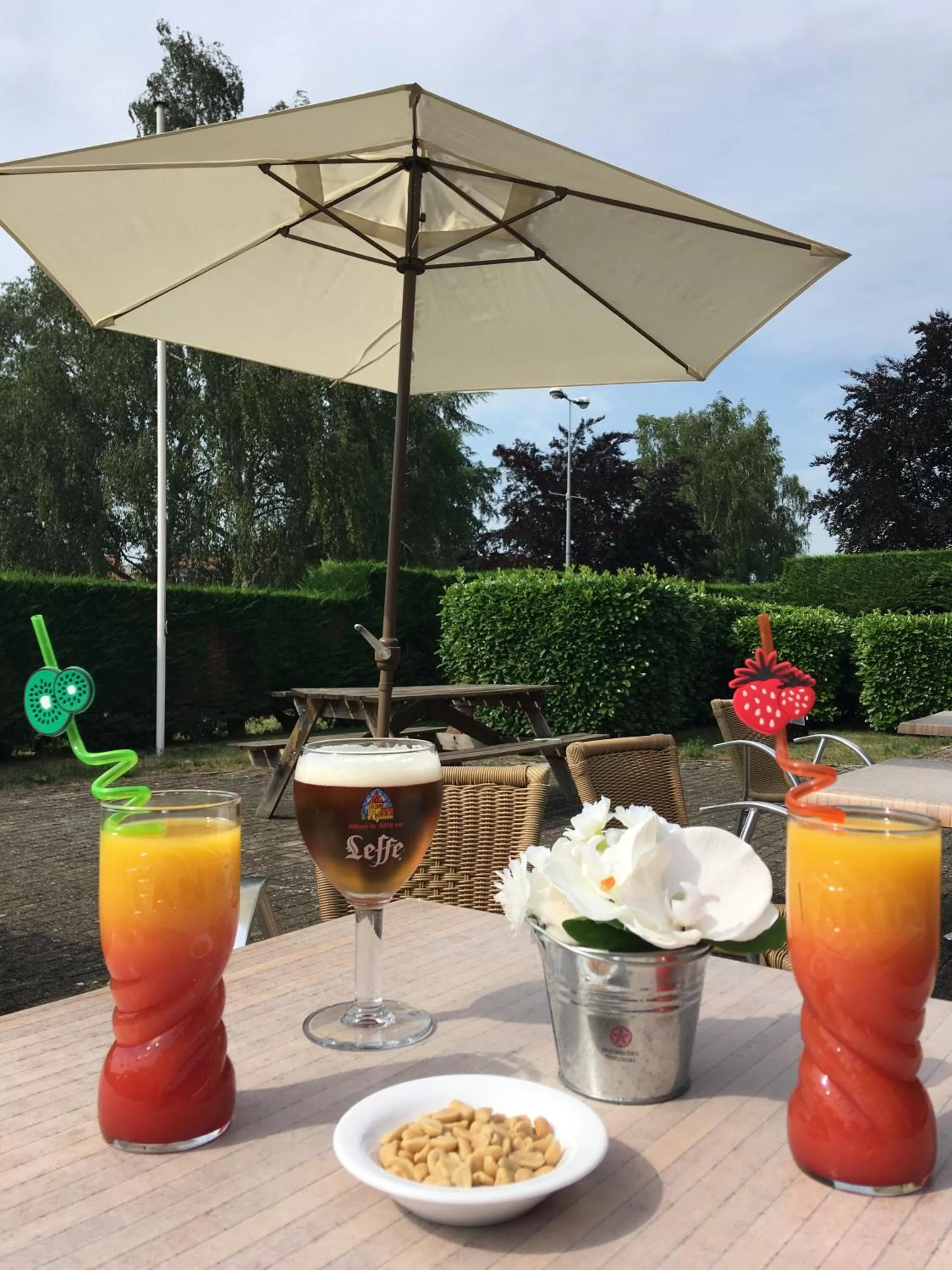 Alcoholic drinks in The Originals City, Hôtel Le Gayant, Douai