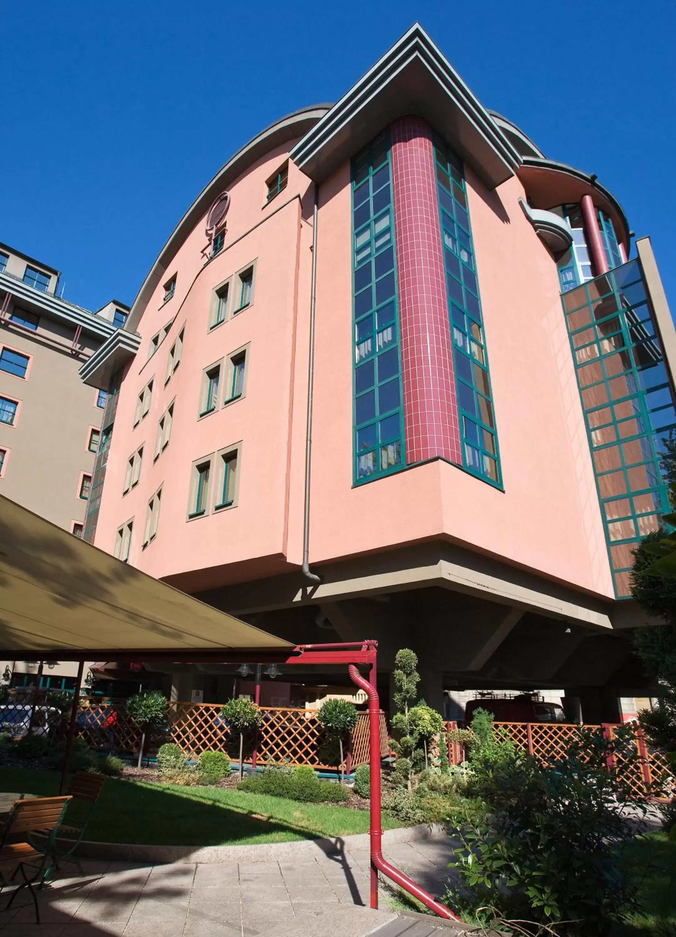 Property building in Ibis Budapest Heroes Square Property building in Ibis Budapest Heroes Square