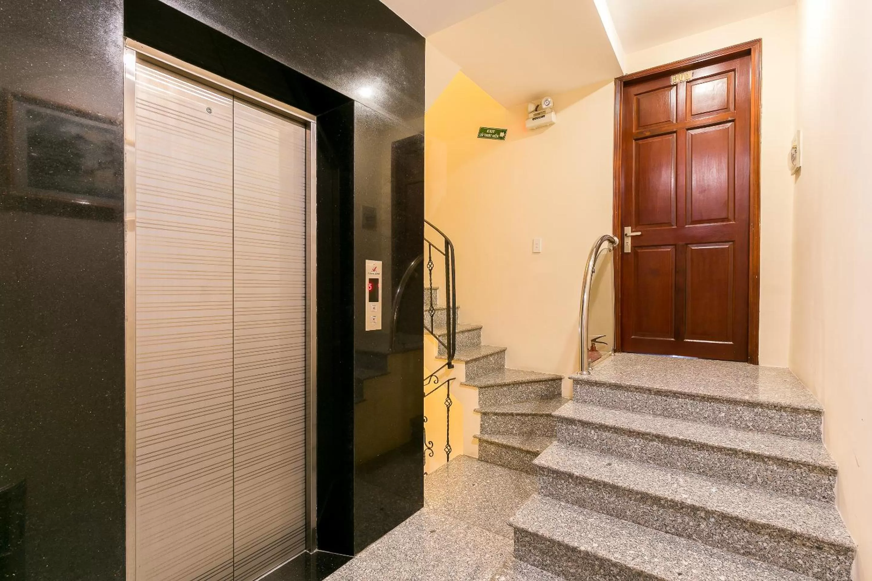 Floor plan in Calmette Hotel 151 - Ben Thanh