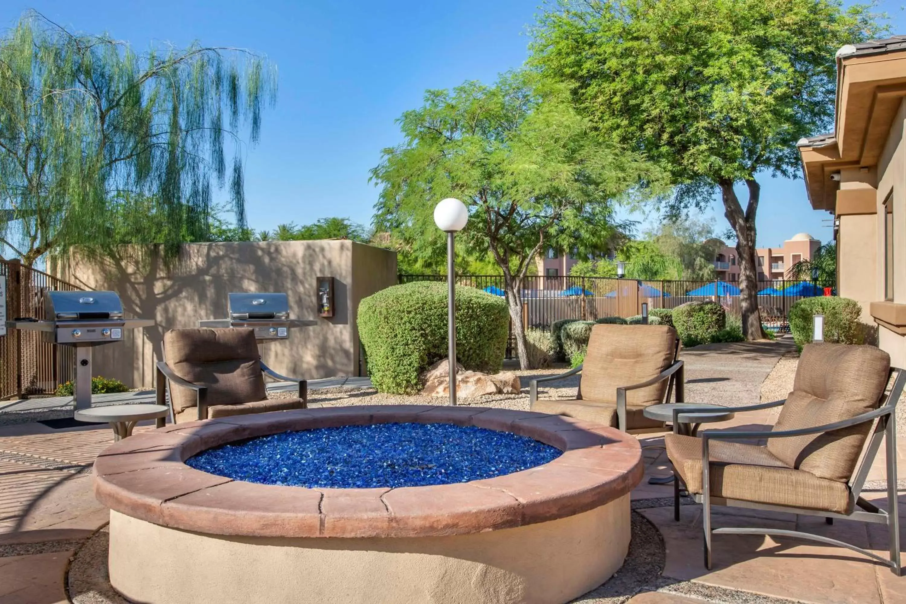 Patio, Swimming Pool in Hilton Vacation Club Scottsdale Links Resort