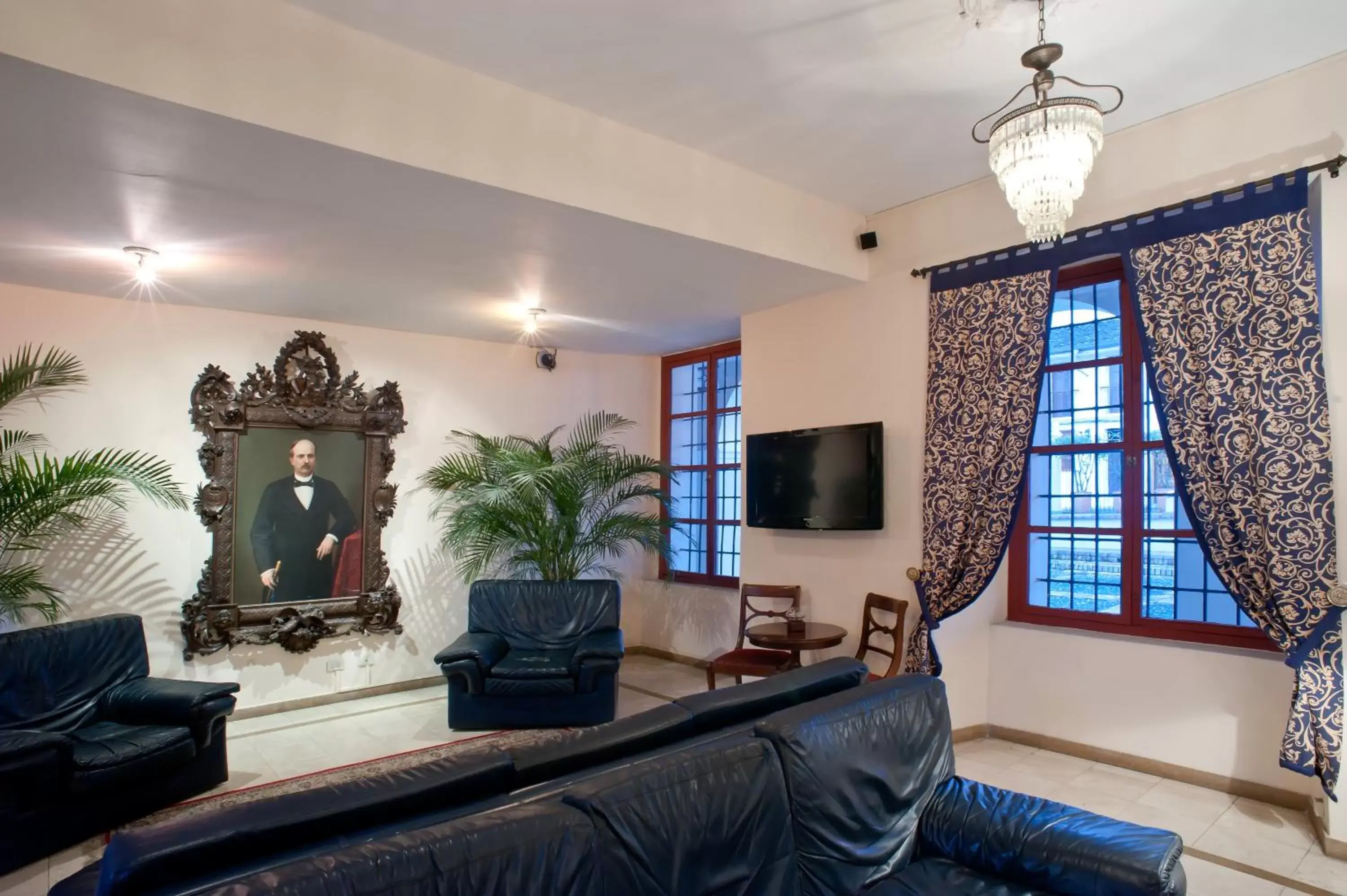 Lobby or reception in Hotel Dann Monasterio Lobby or reception in Hotel Dann Monasterio