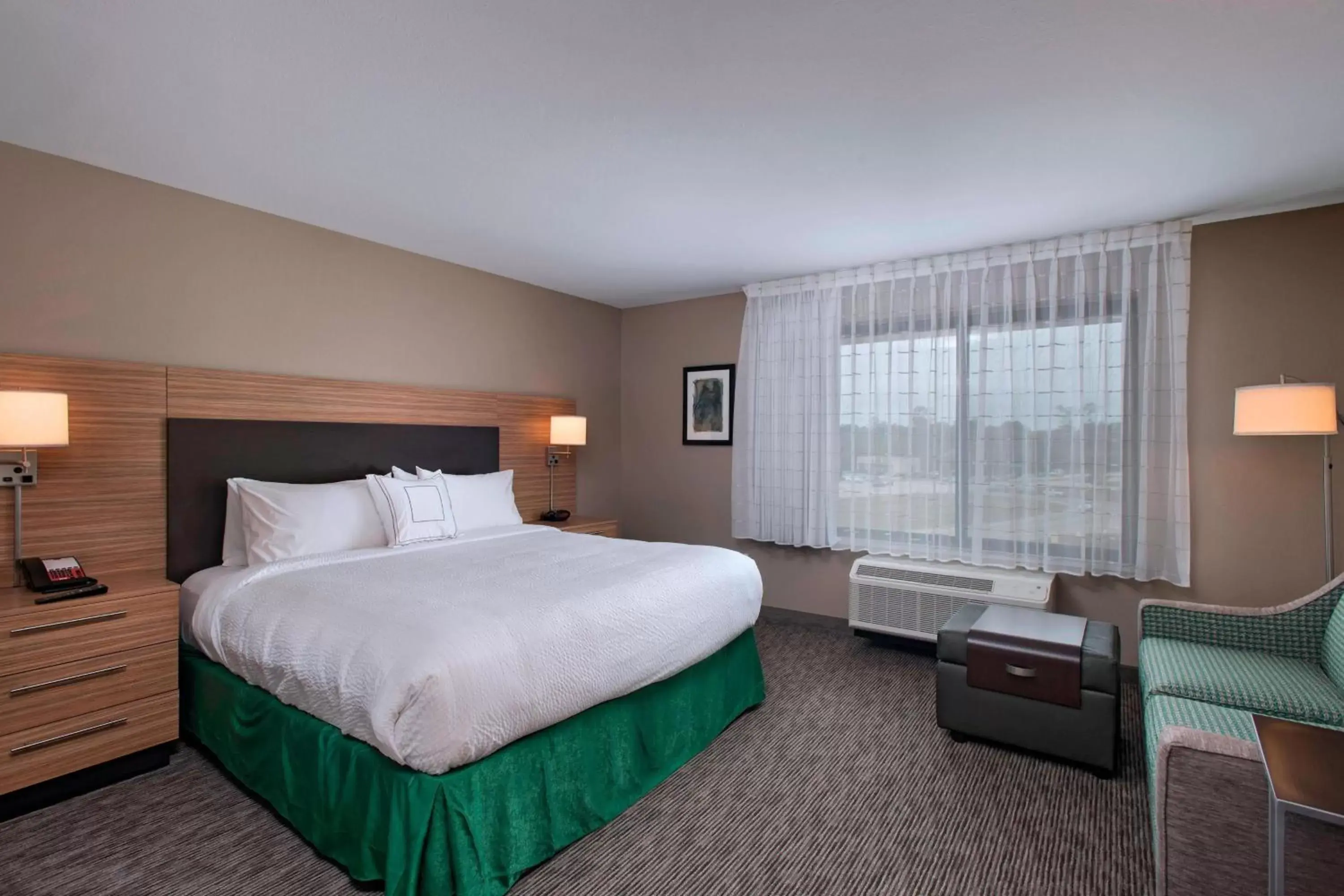 Photo of the whole room, Bed in TownePlace Suites by Marriott Slidell