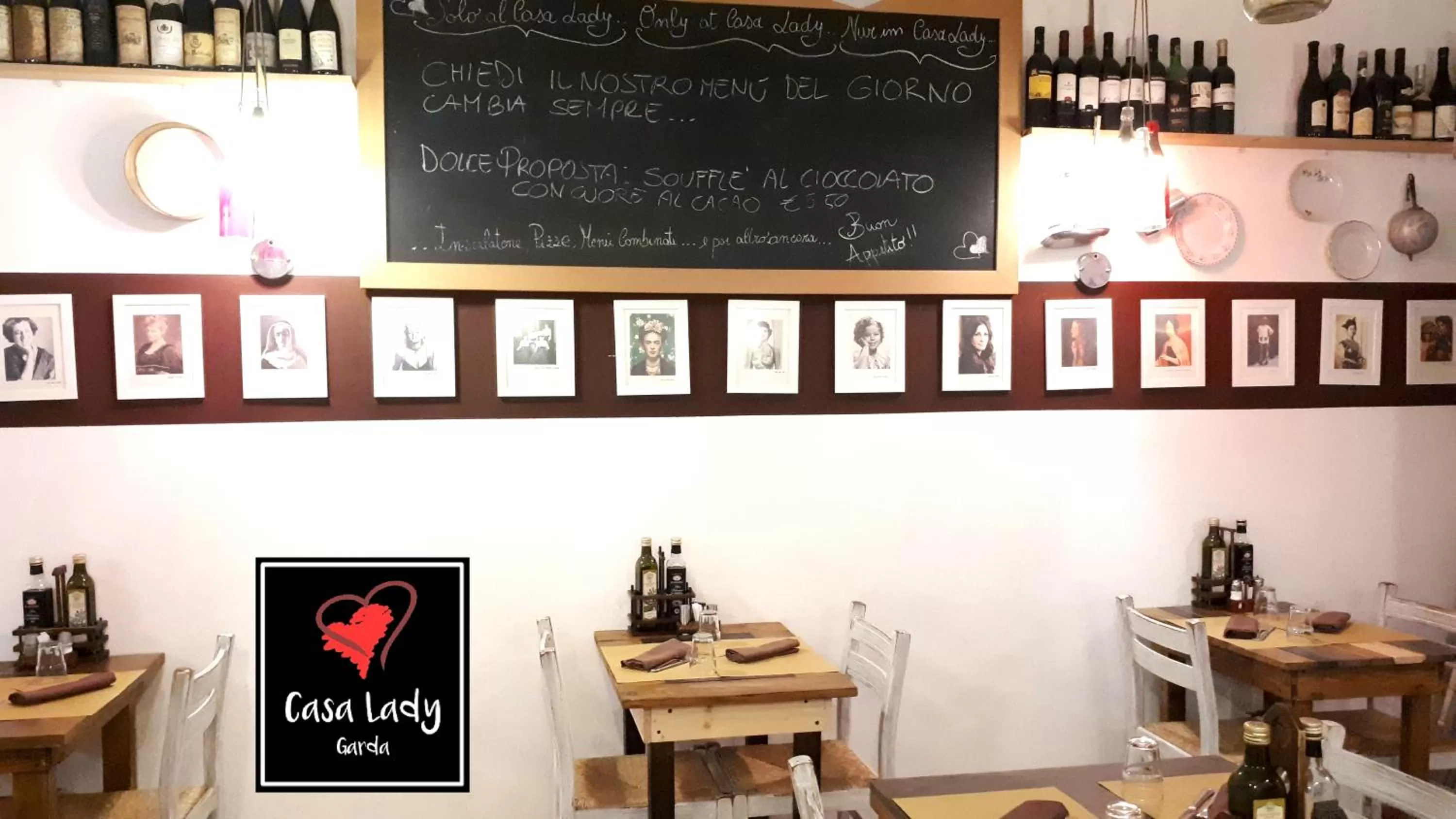 Restaurant/places to eat in Casa Lady