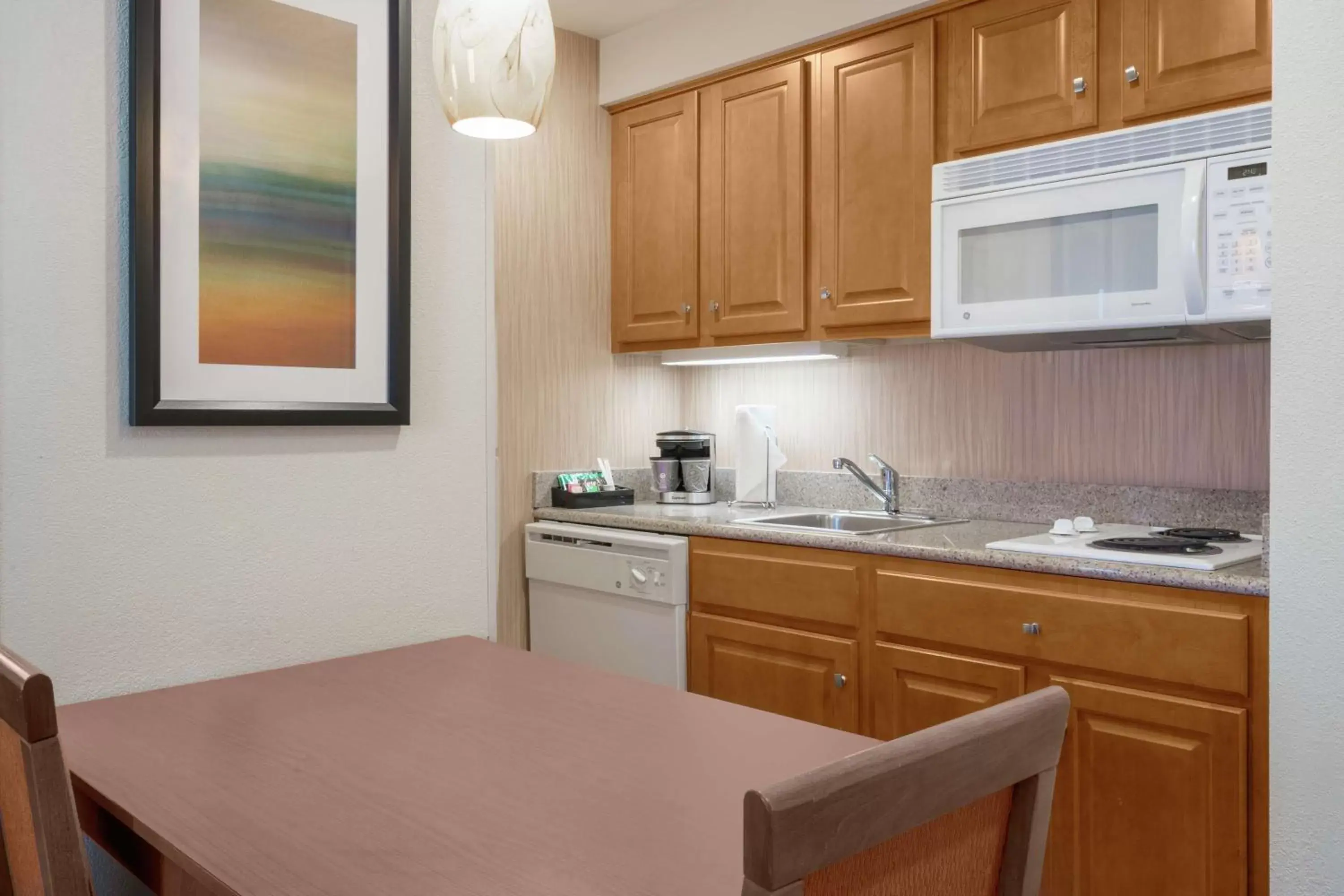 Kitchen or kitchenette, Kitchen/Kitchenette in Homewood Suites by Hilton Philadelphia-Valley Forge