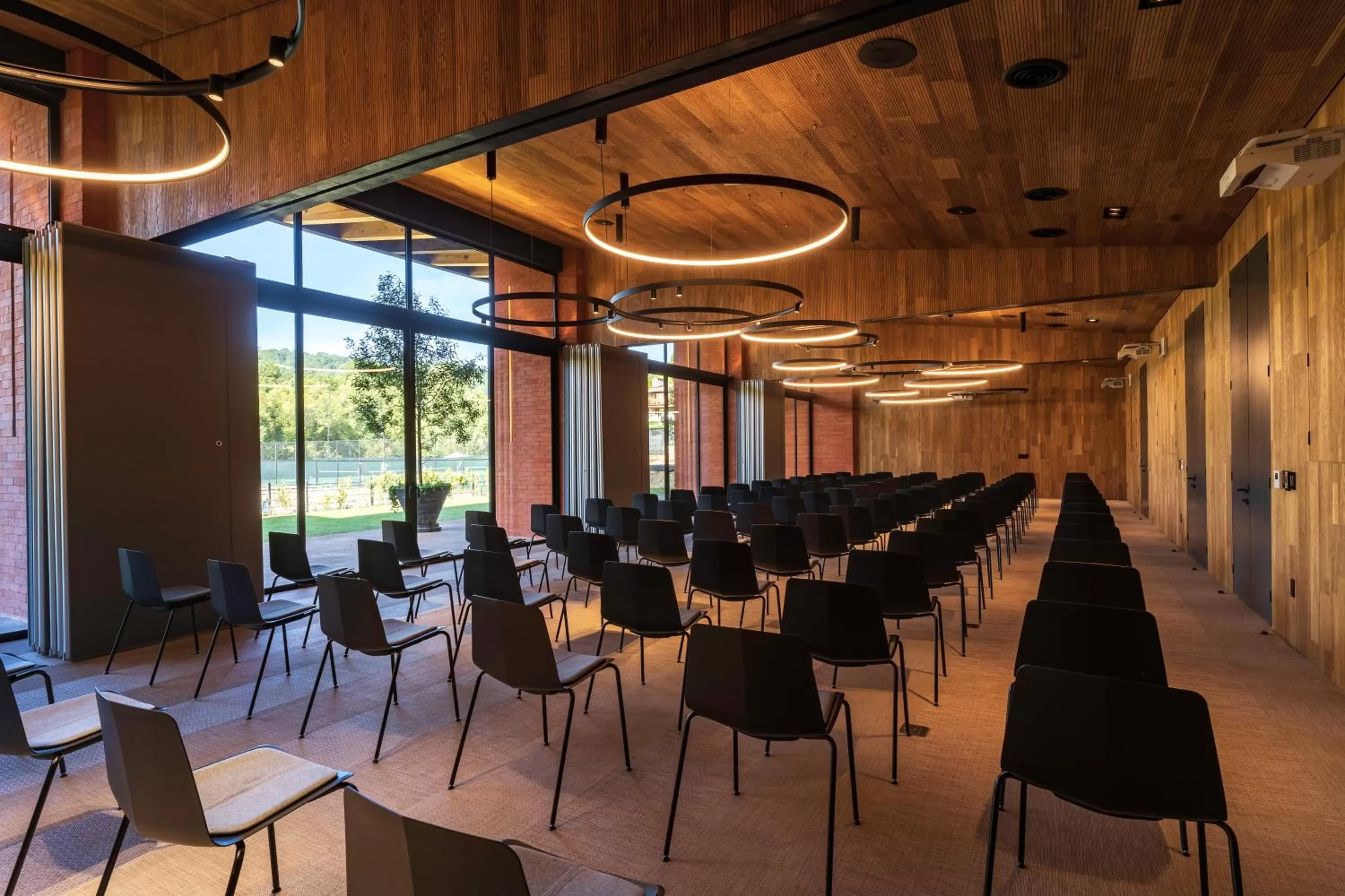 Business facilities in Hotel Avandaro Golf & Spa Resort