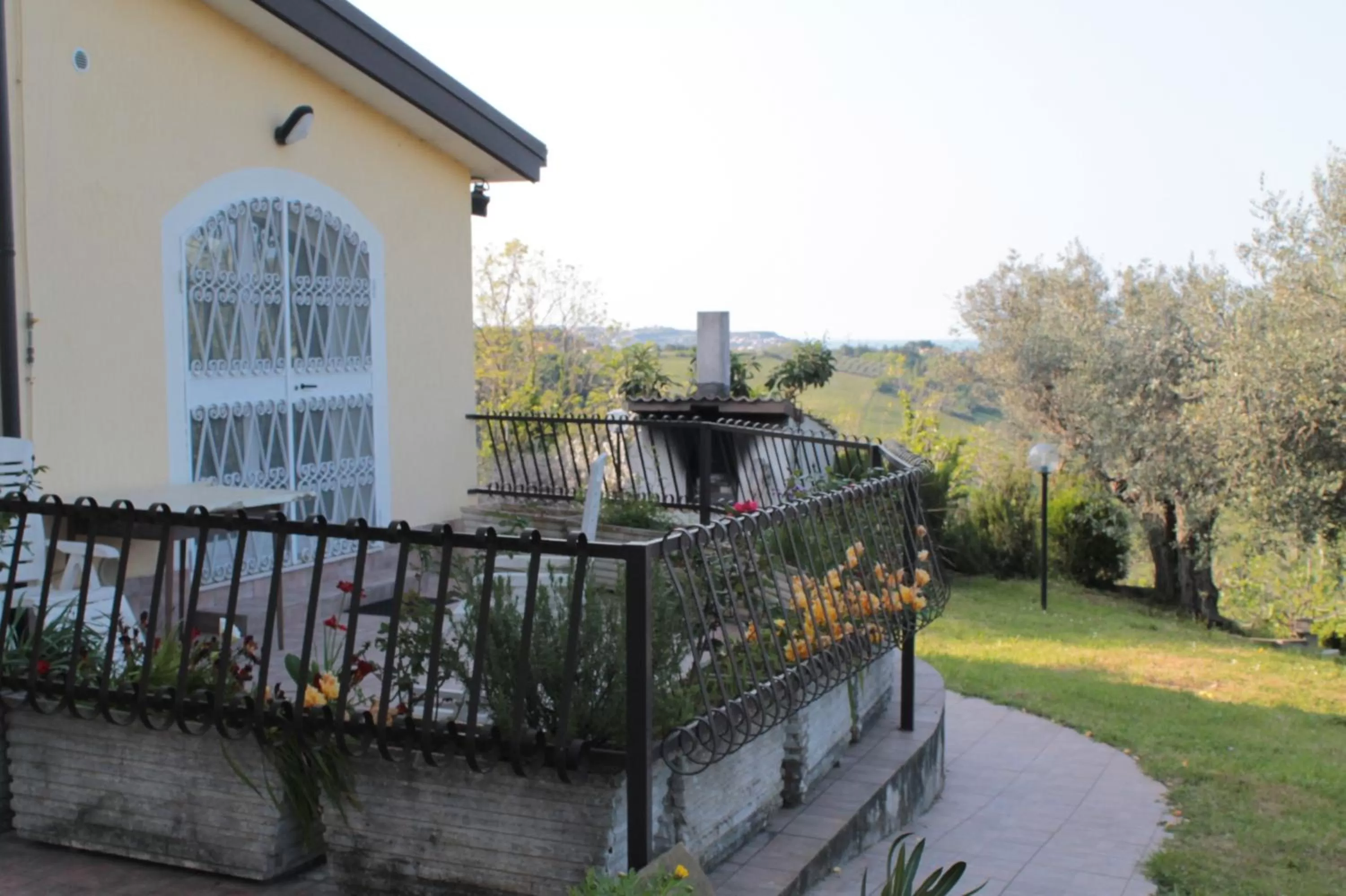 Facade/entrance, Property Building in B&B Azzurra