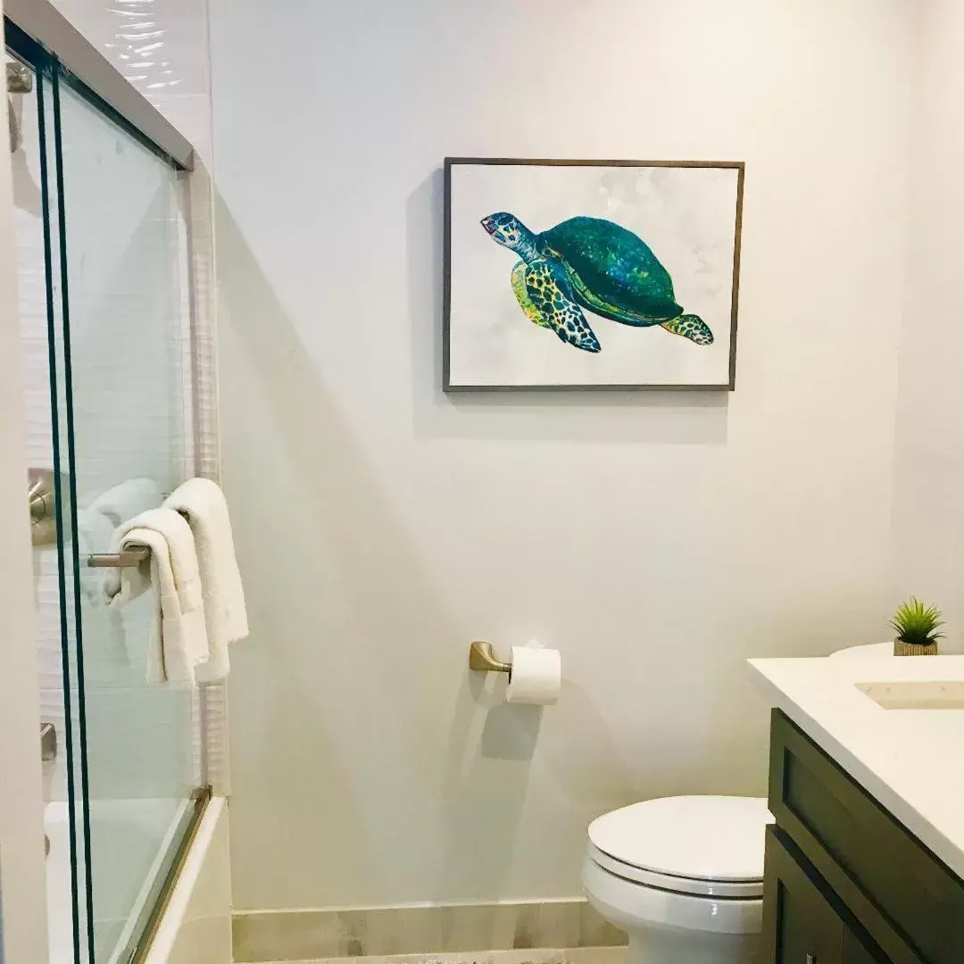 Bathroom in Sea Turtle Inn