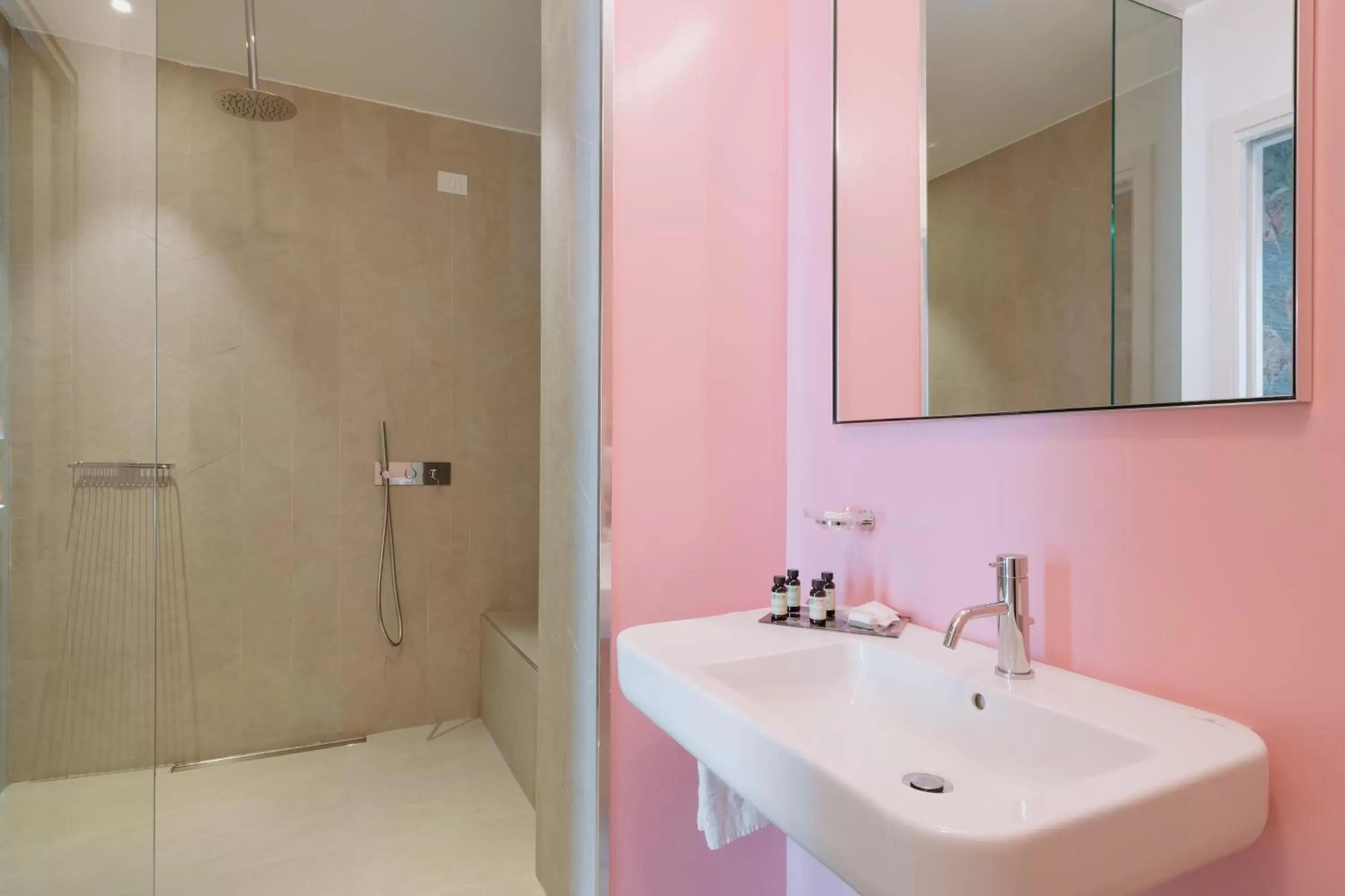 Shower, Bathroom in Collini Rooms