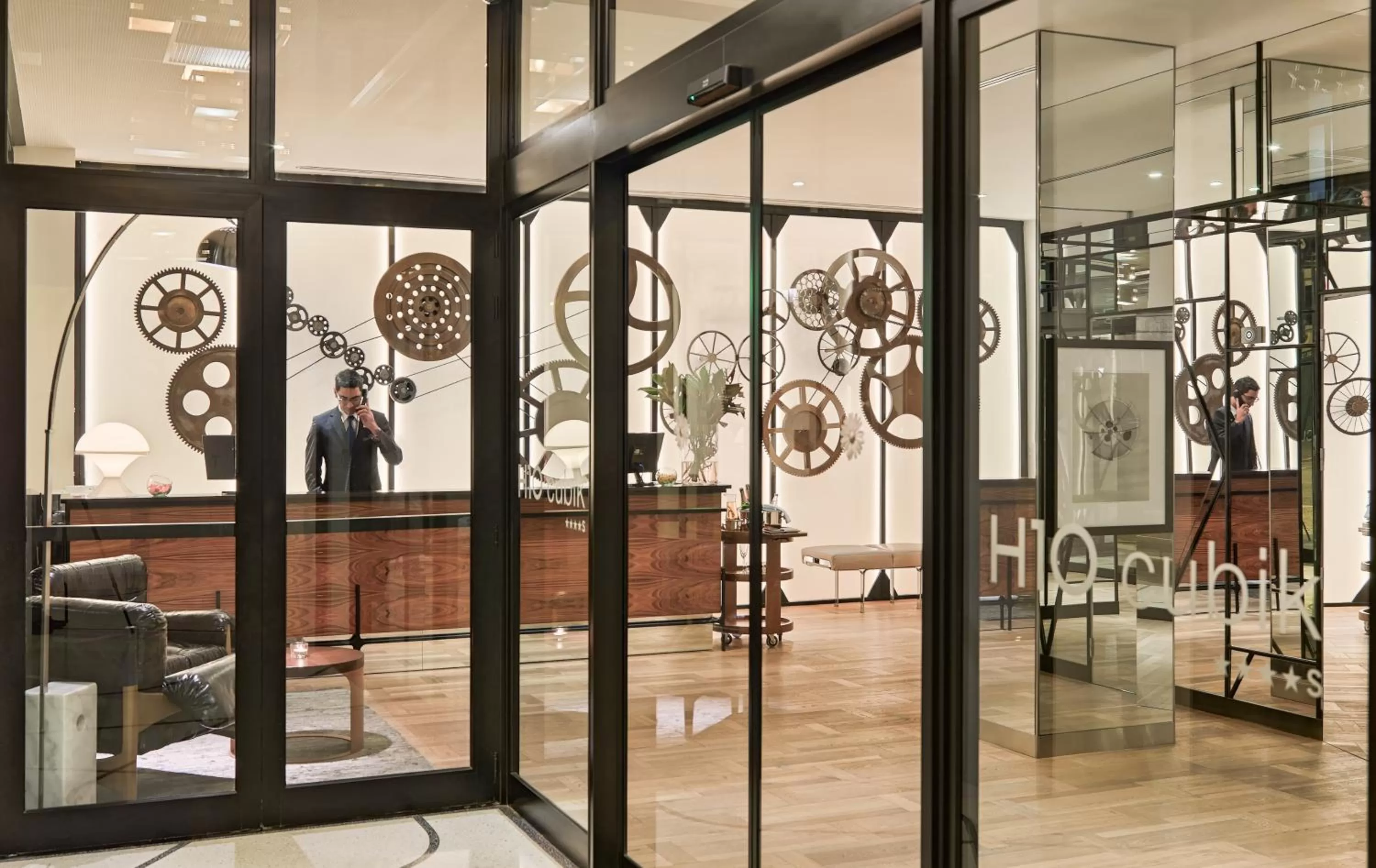 Lobby or reception in H10 Cubik 4* Sup