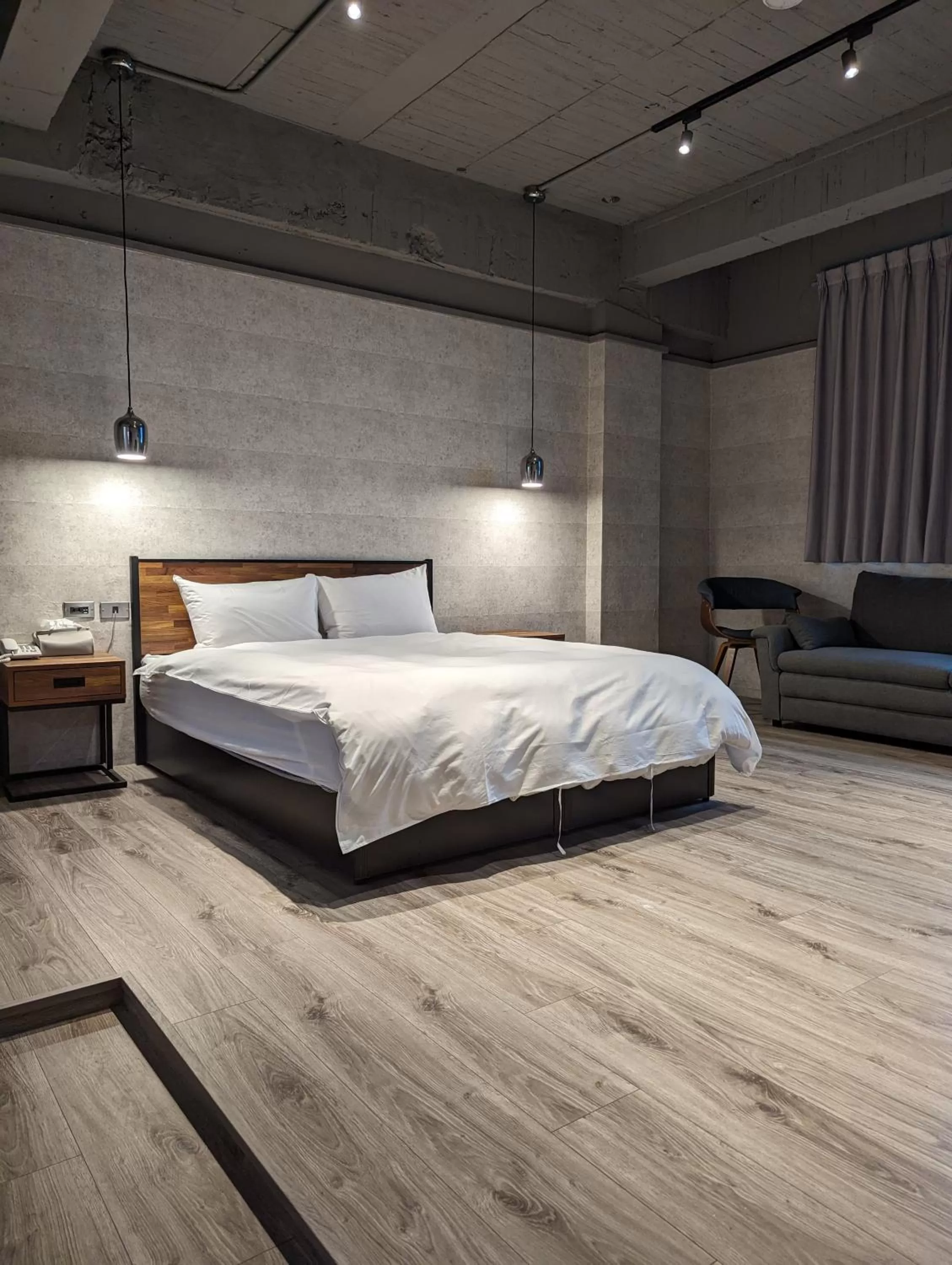 Bedroom, Bed in Puremeworld Hotel