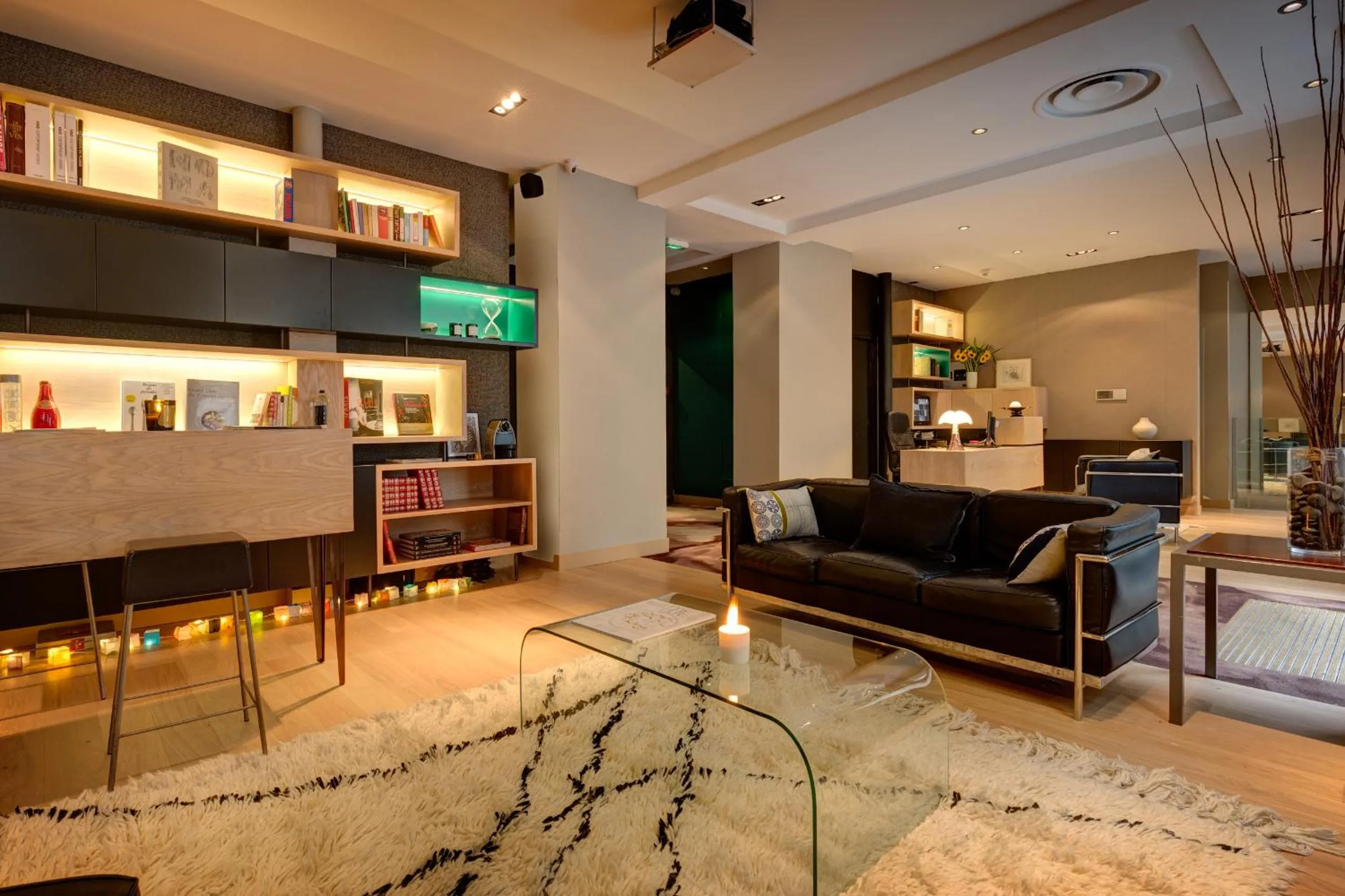 Lounge or bar in Hôtel Elixir