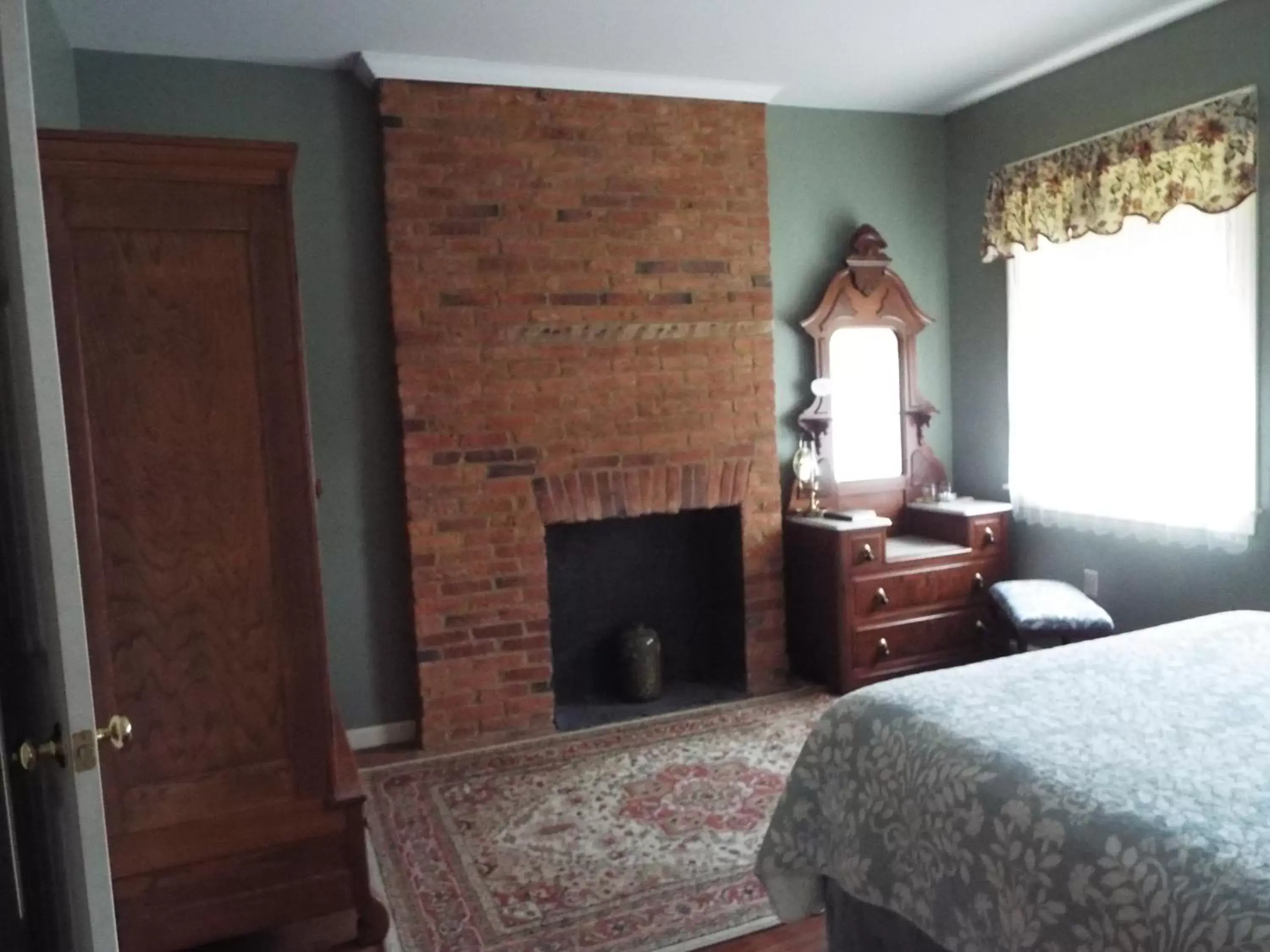 Bedroom in The Tillie Pierce House Inn