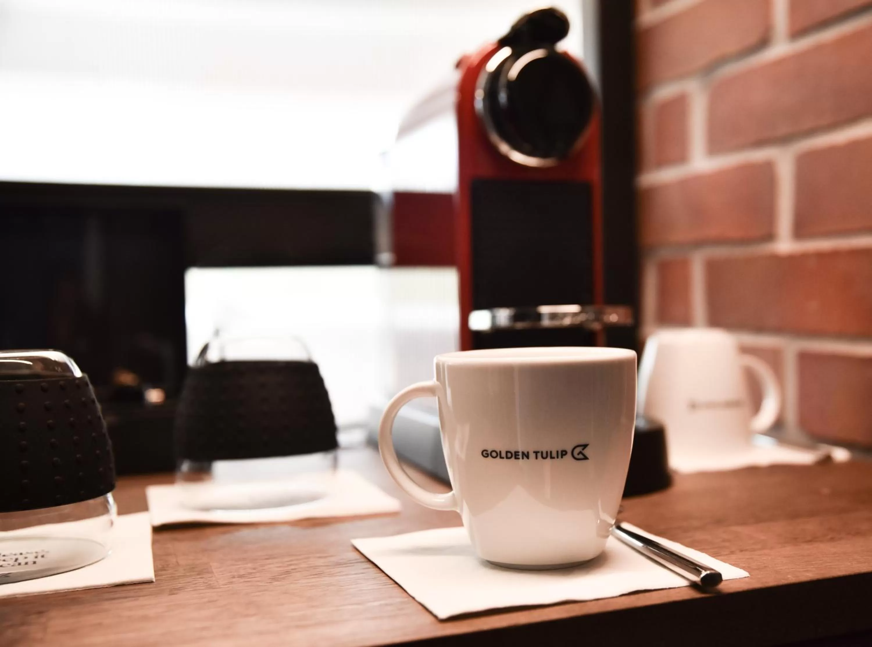 Coffee/tea facilities in Golden Tulip CDG Airport Roissy