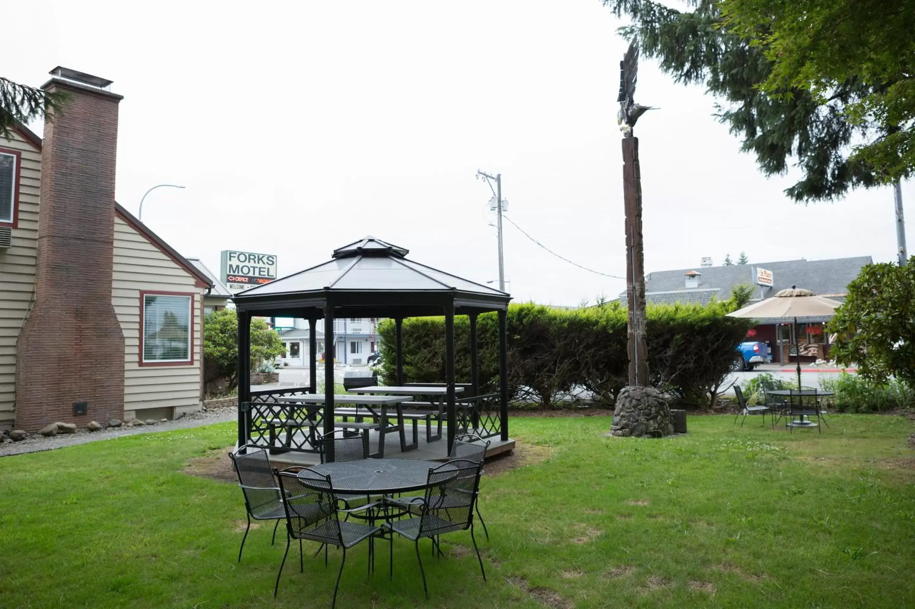 Property building in Forks Motel